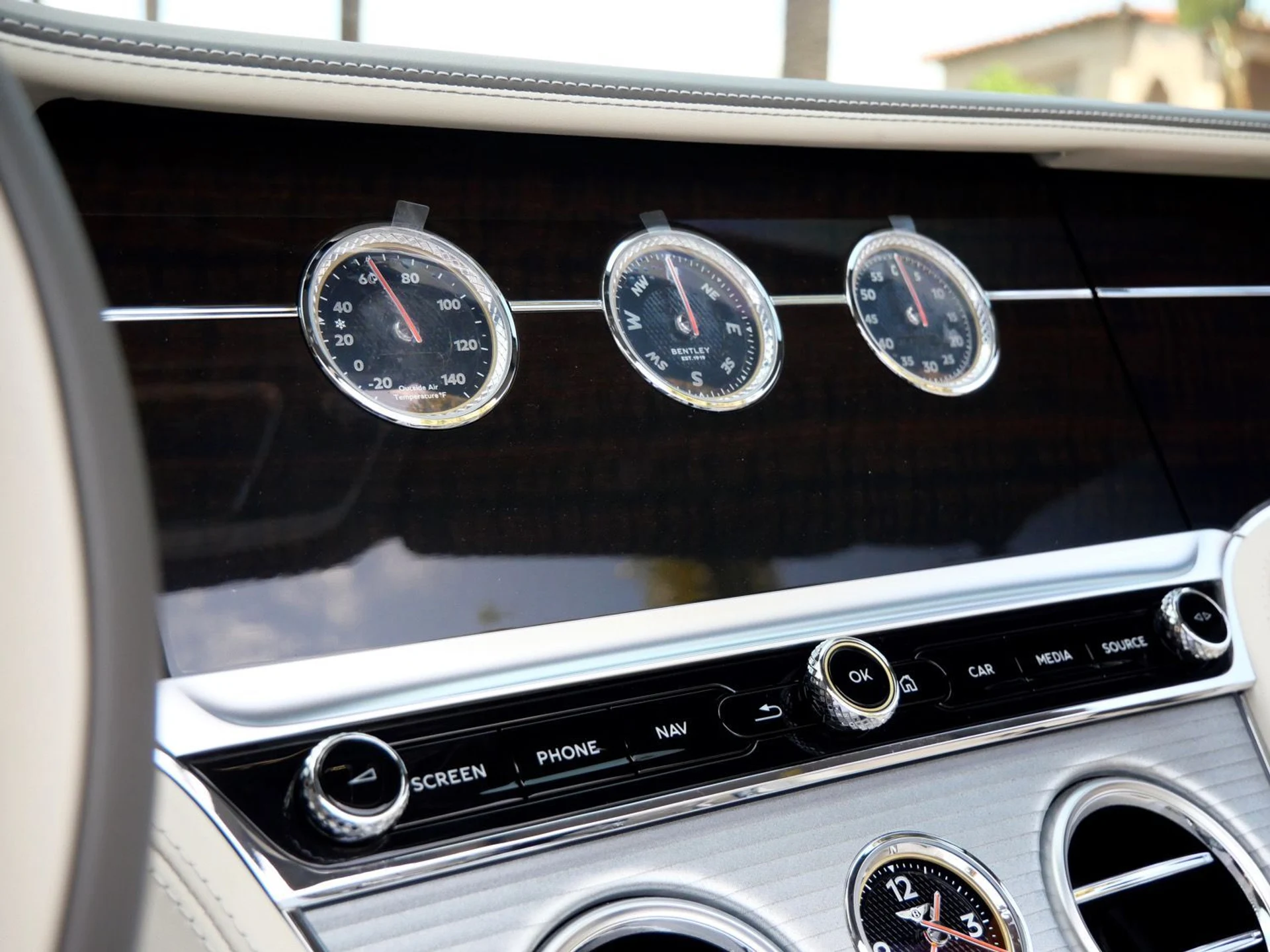 mph025_1364583257_d4335044b565583cbd1946c288614258x_ebf8c2617b