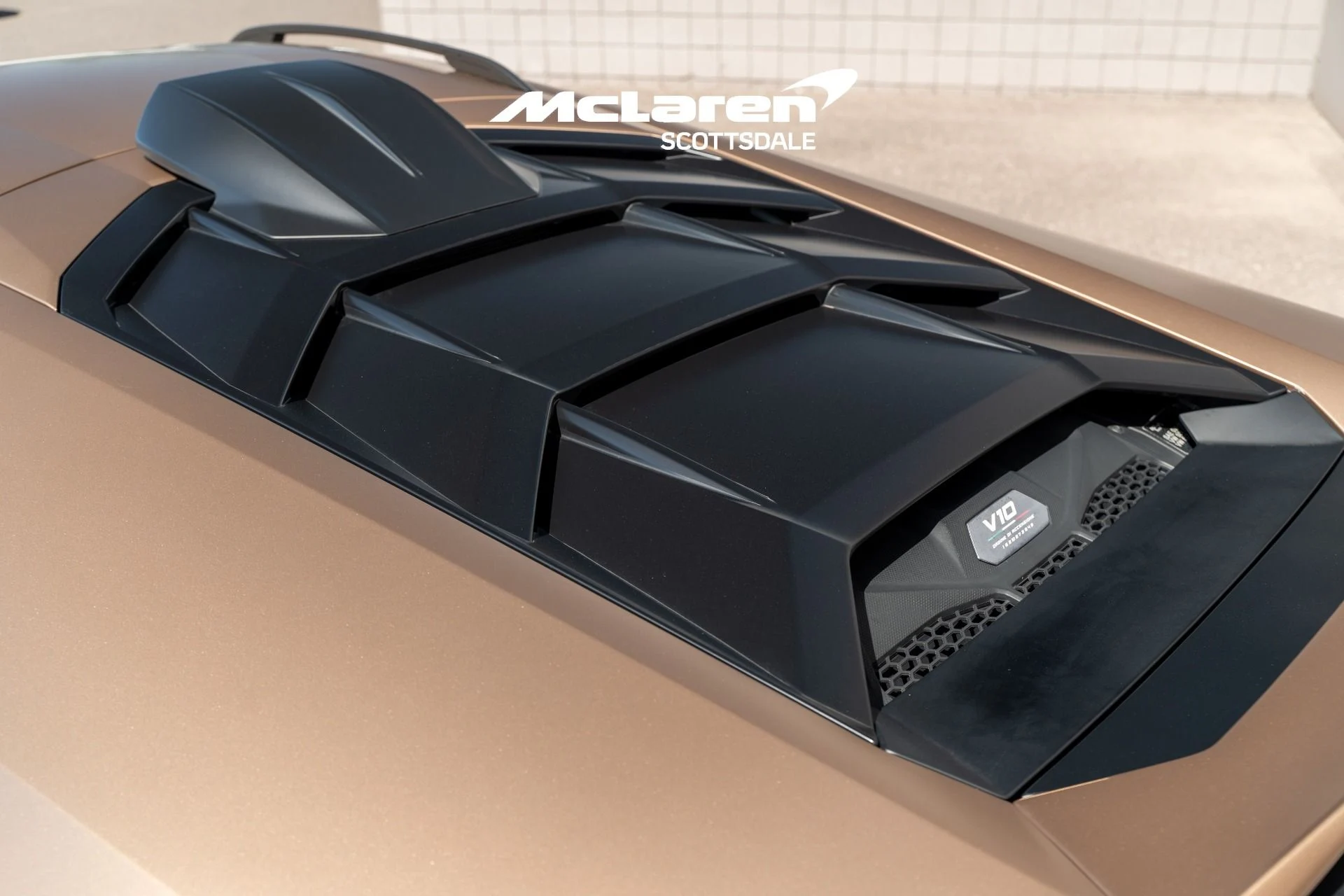 mph025_1369250249_Used_2024_LAMBORGHINI_HURACAN_STERRATO_Sterrato_1785521989_01a523f6f2