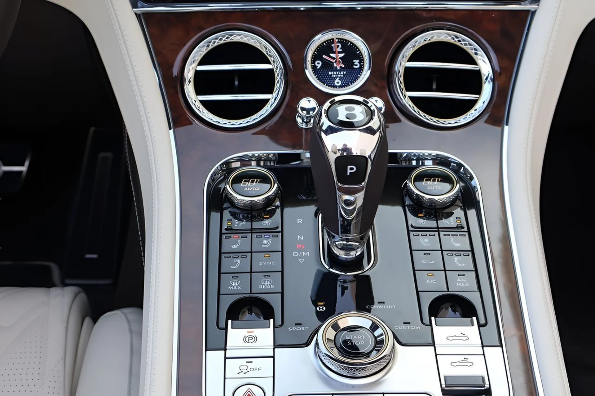 mph025_137628231_26_df929c8a93