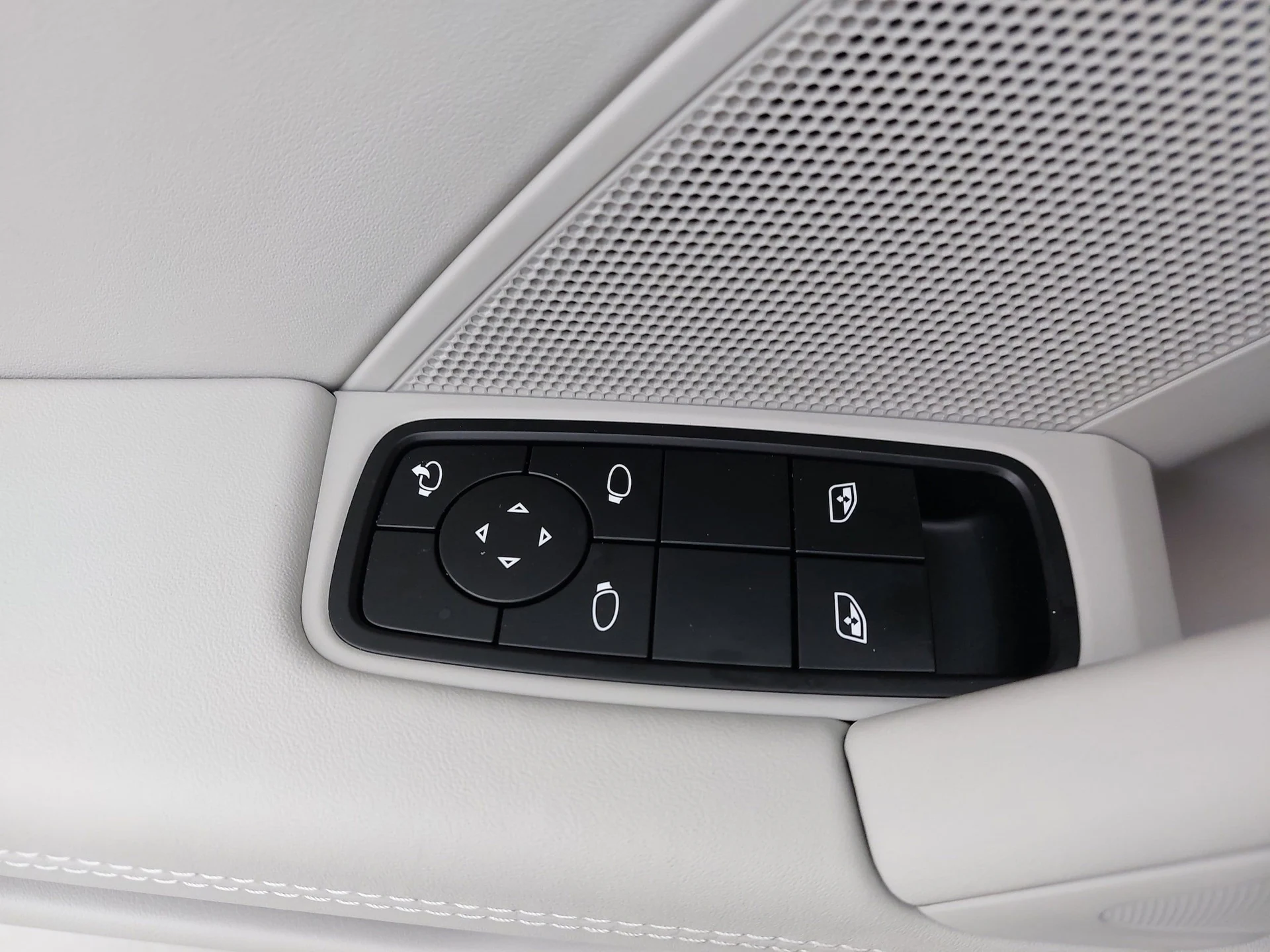 mph025_1376735396_11f01e76e573ac66d8f9cb56bbc70972x_7c89f155d0