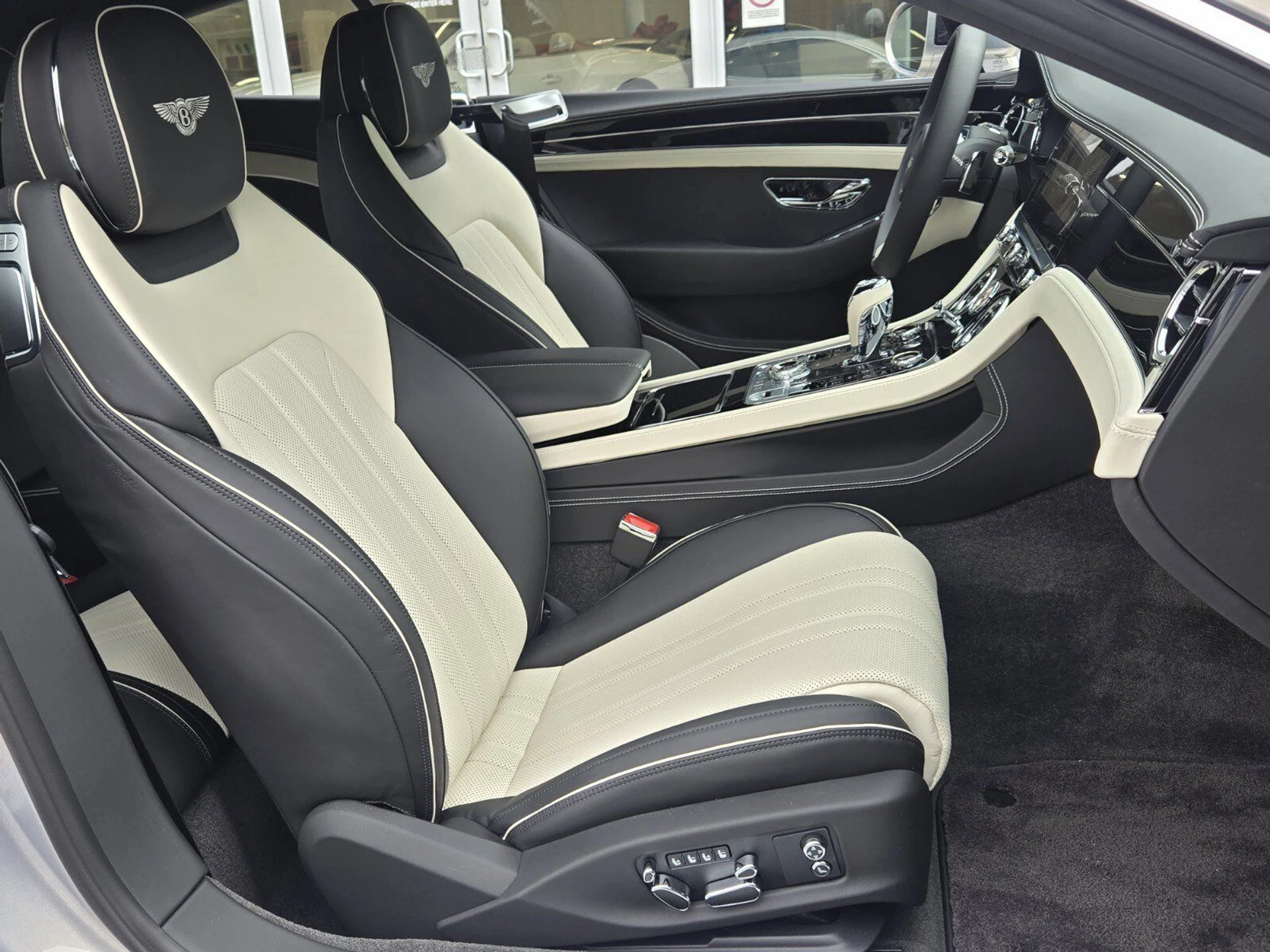 mph025_137861269_79bb00eab8de3b1b5288cdfc5730298cx_c2125f8c49