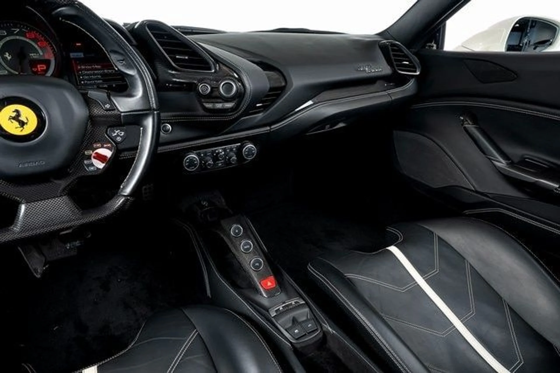 mph025_138121116_ad5b56bece130f406d72314079573540x_dd642418d2