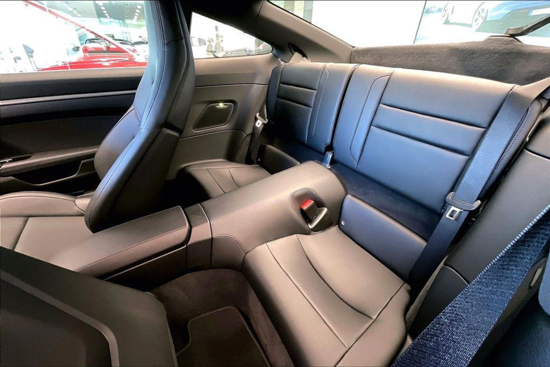 mph025_139283379_OAH_Hh_ZMP_Vz_Rp_No_Jk_Ze_U_Mg3_Hhw_c5e2b27252