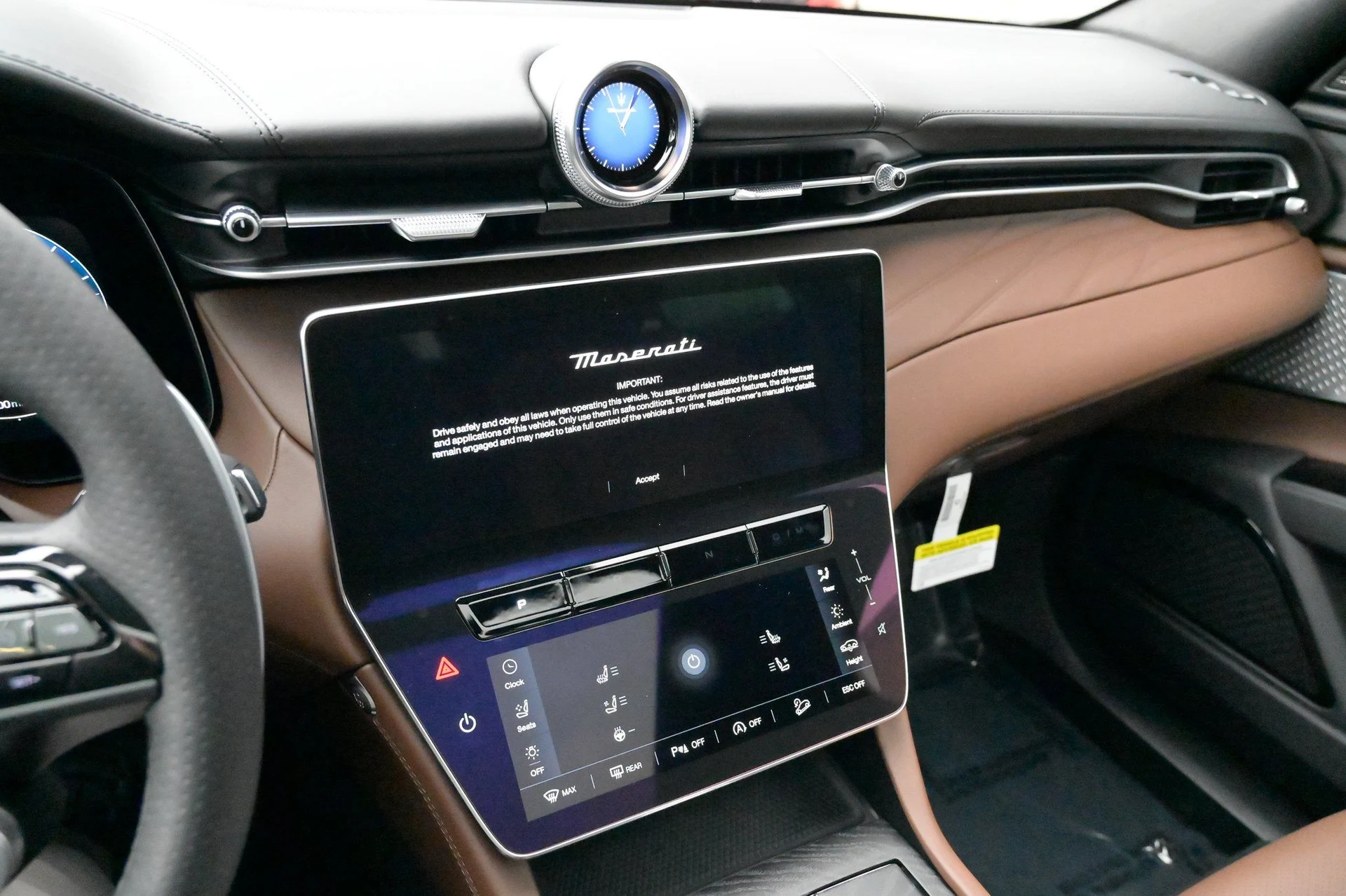 mph025_140044196_ada971e230474593a18cd355414f188d_d5417e1732