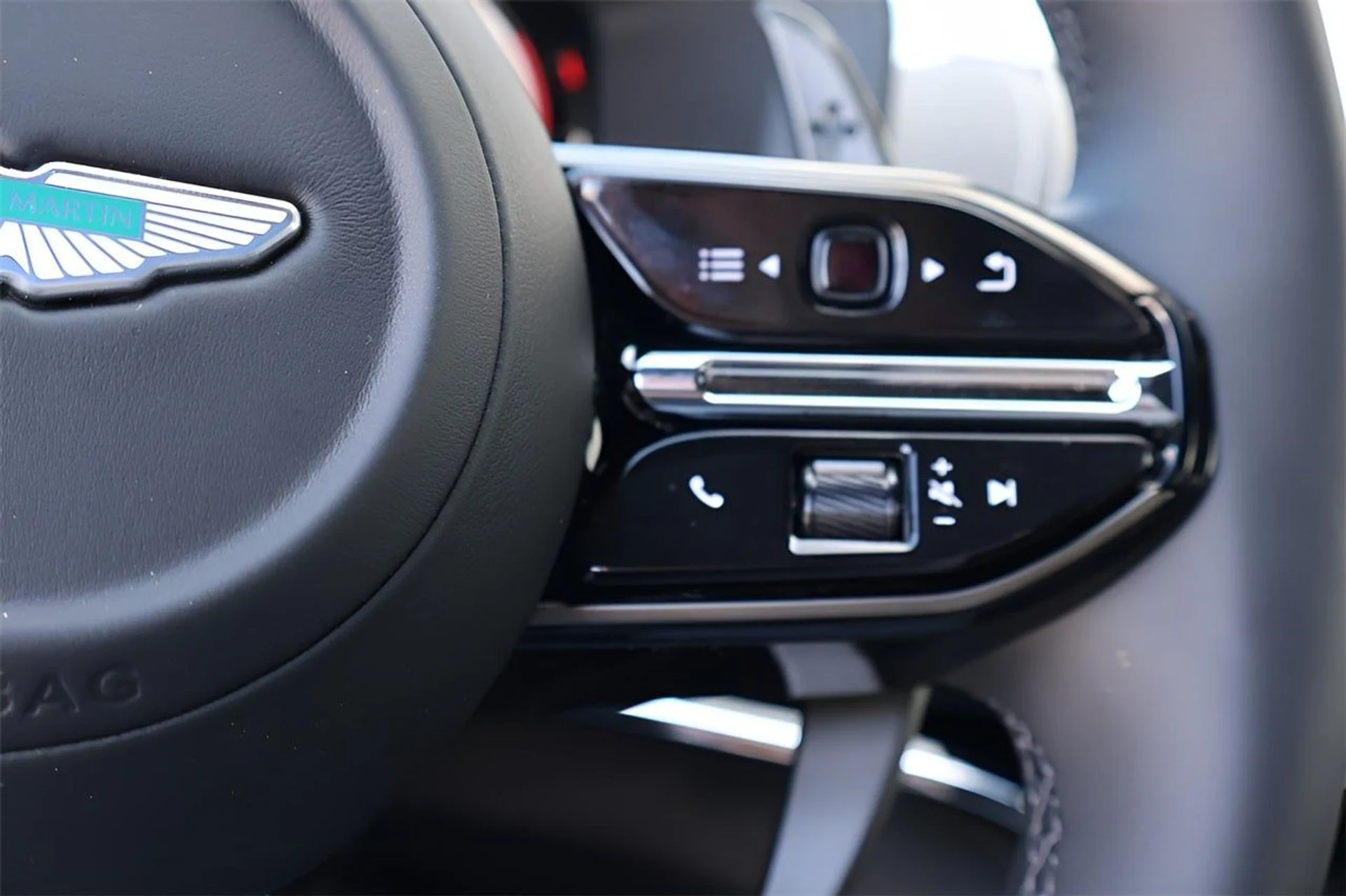 mph025_1402487325_26_3b246f1340