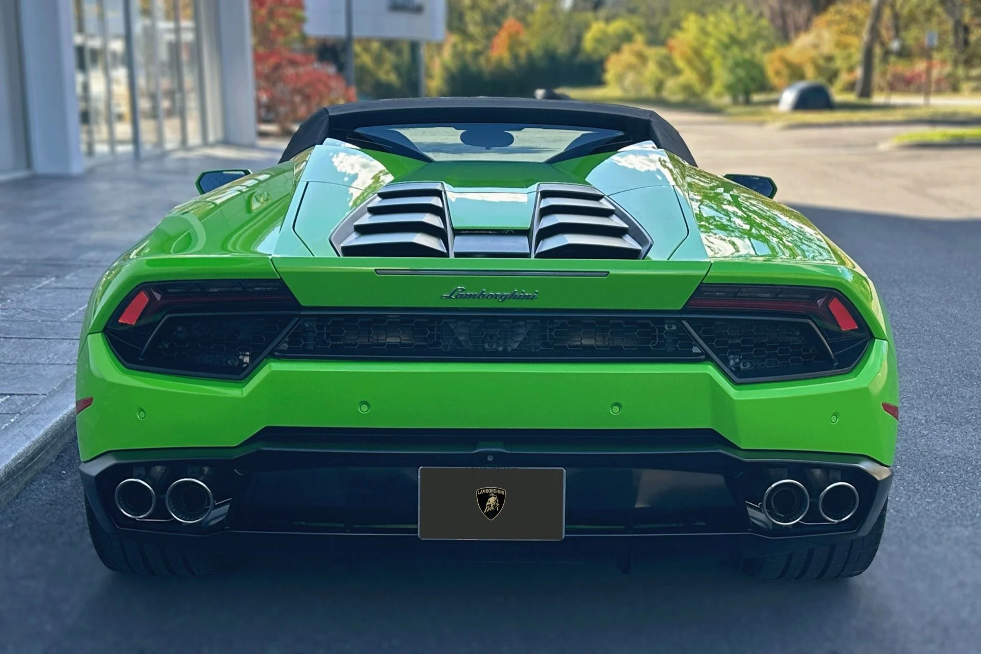 mph025_1404558493_Used_2017_Lamborghini_Huracan_RWD_Spyder_1761220667_d5a7950de2
