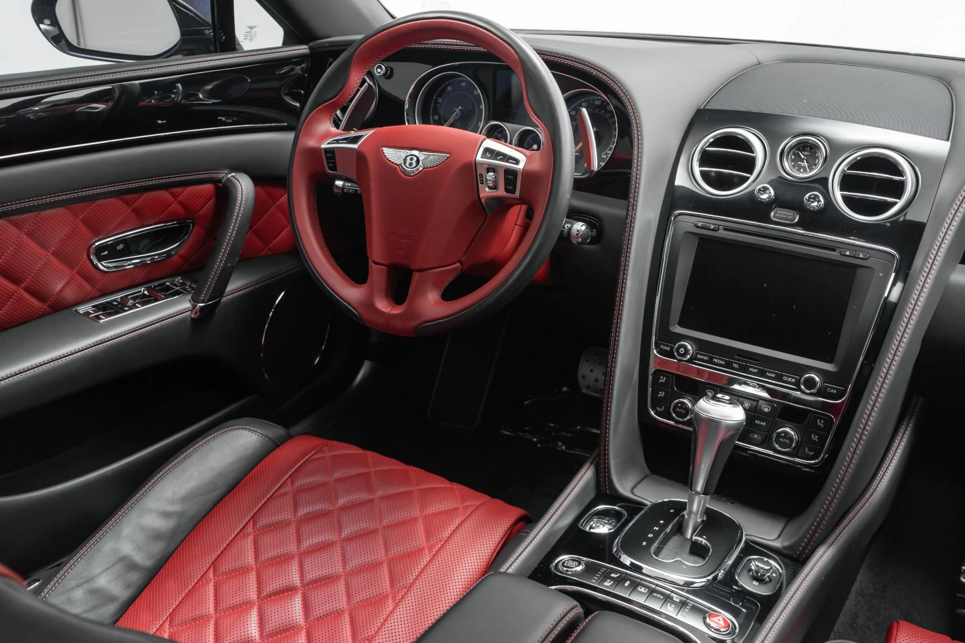 mph025_14111543_Used_2017_Bentley_Flying_Spur_V8_S_Two_Tone_Interior_Low_Miles_521_Horsepower_1773860463_c31e8eafd6