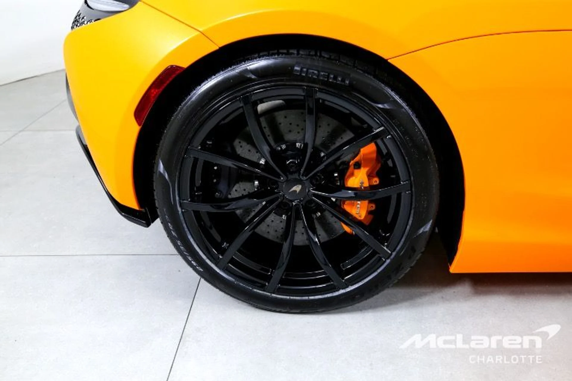 mph025_1411922521_Used_2025_MCLAREN_ARTURA_SPIDER_PERFORMANCE_2818ae1d4d