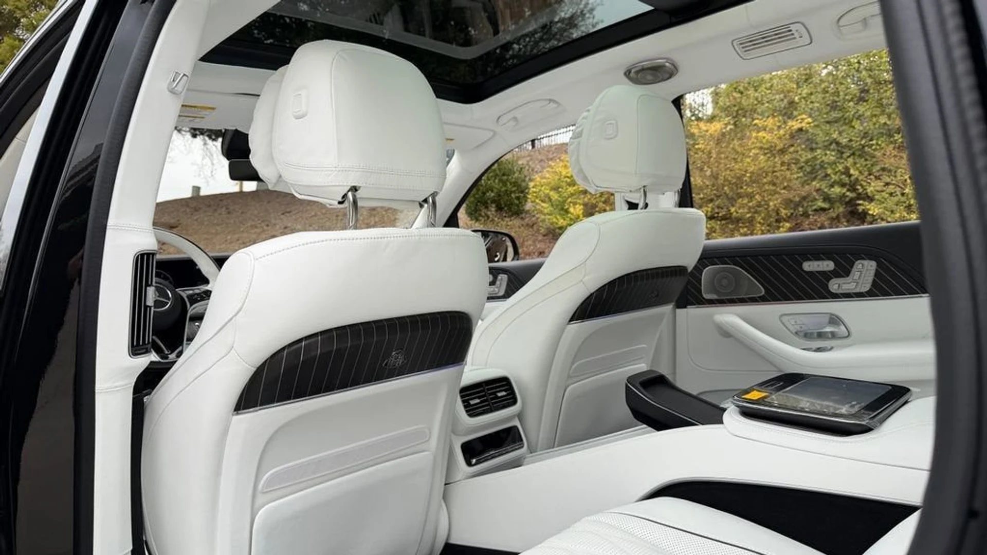 mph025_141623875_0b144119cef84a41b7f8e4019fad9244_a8ddc3aa7d