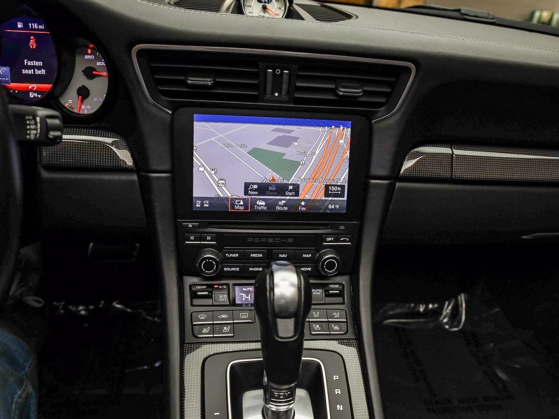 mph025_141752044_34c2bc75a2154bbd673c5fa160584372x_aa9f00e6b9