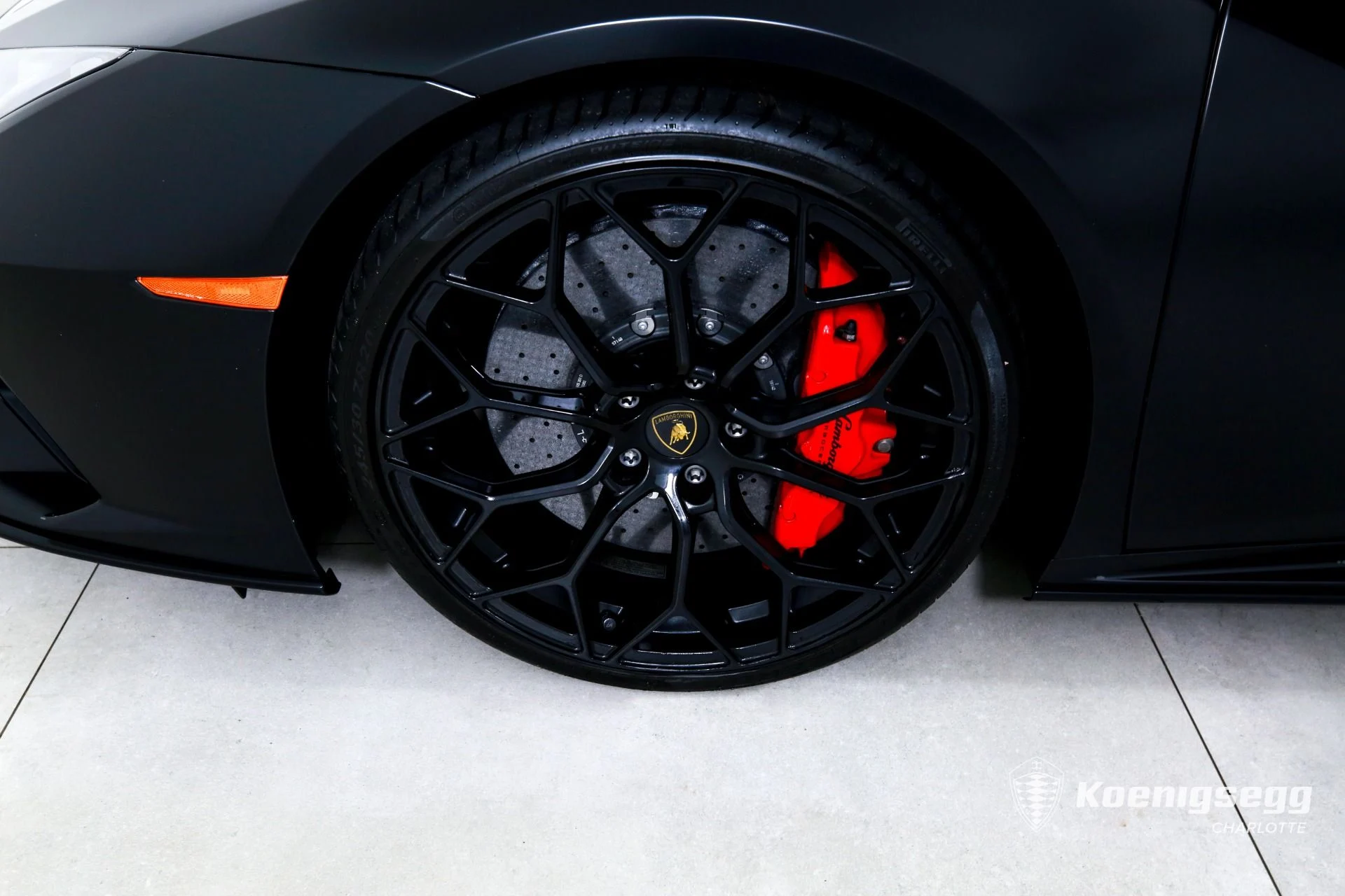 mph025_141827236_Used_2023_Lamborghini_Huracan_EVO_Spyder_1761056229_24749d99d2