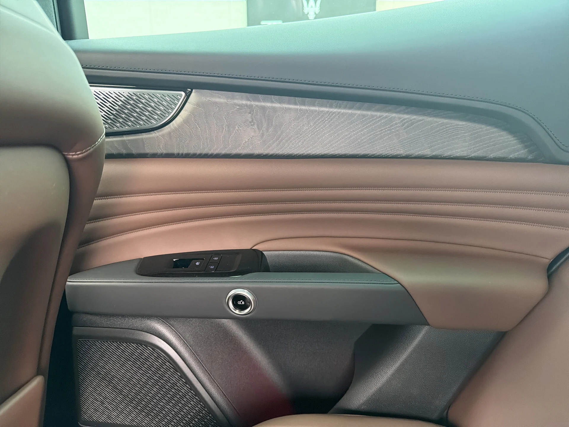 mph025_1418465405_26_150d63a83e