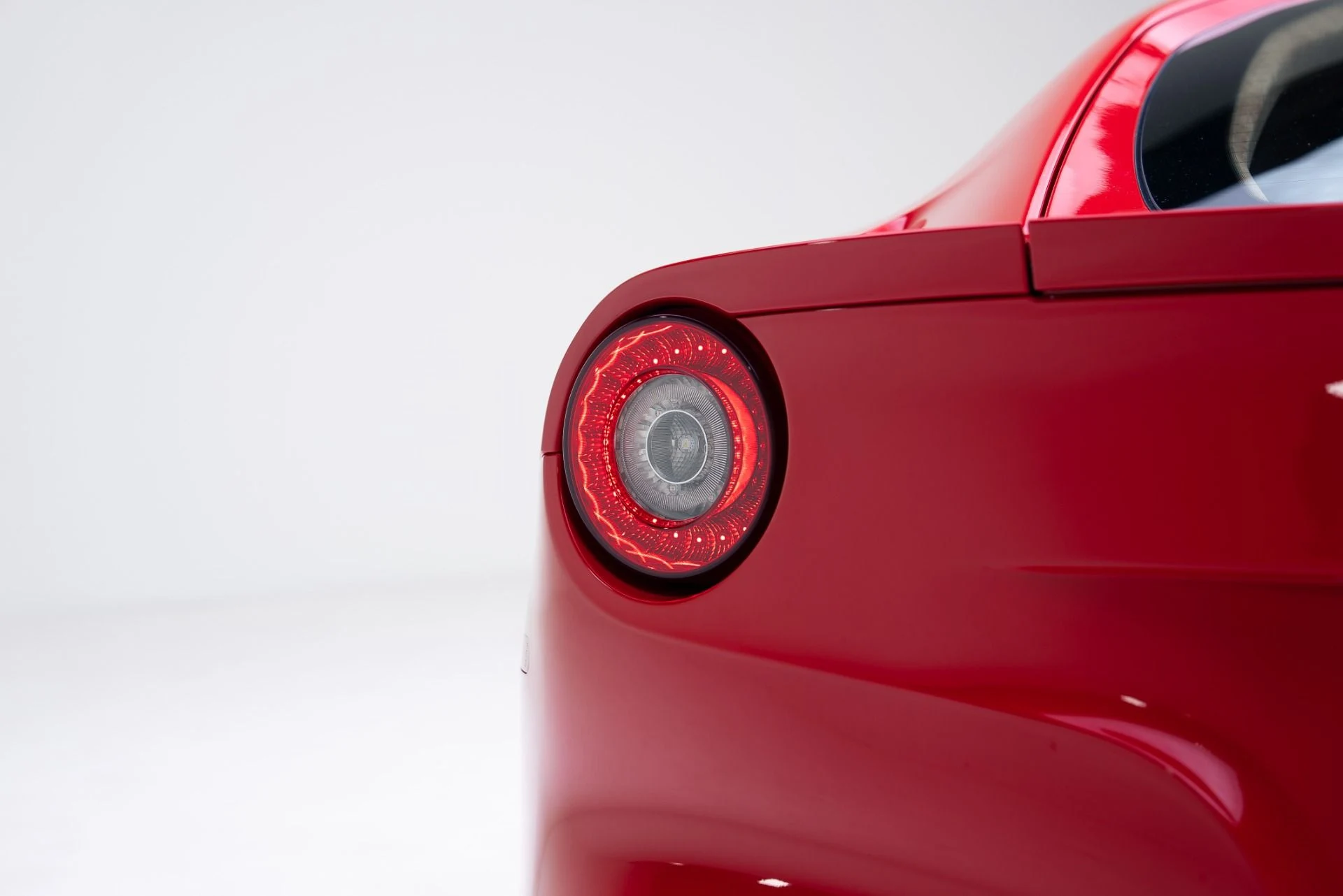 mph025_1420338832_Used_2014_Ferrari_F12berlinetta_1767981992_f838fe108d