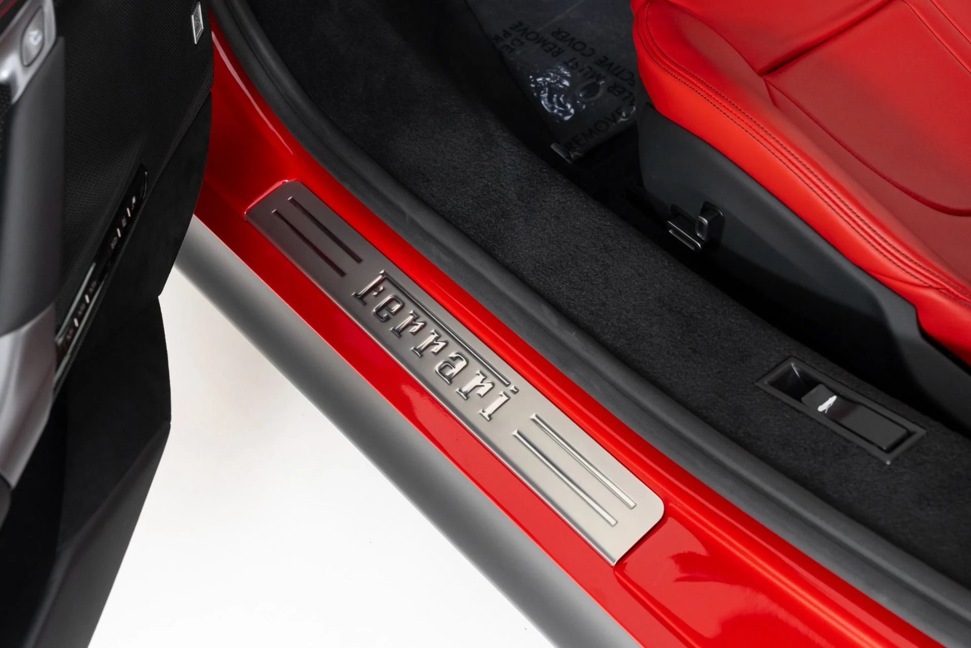mph025_1425612649_Used_2023_Ferrari_SF_90_Stradale_1755717820_490be6c1bb