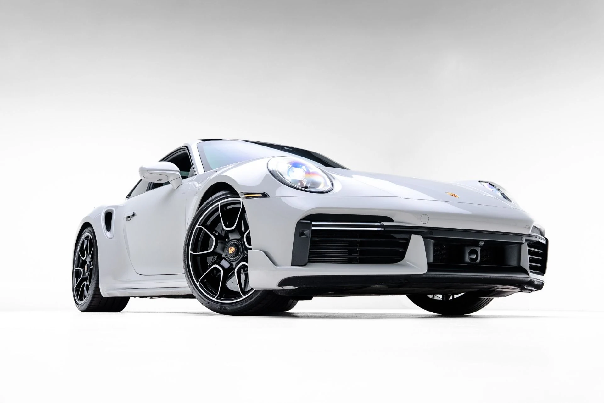 mph025_1425711247_Used_2022_Porsche_911_Turbo_S_1774378410_eca0f50718