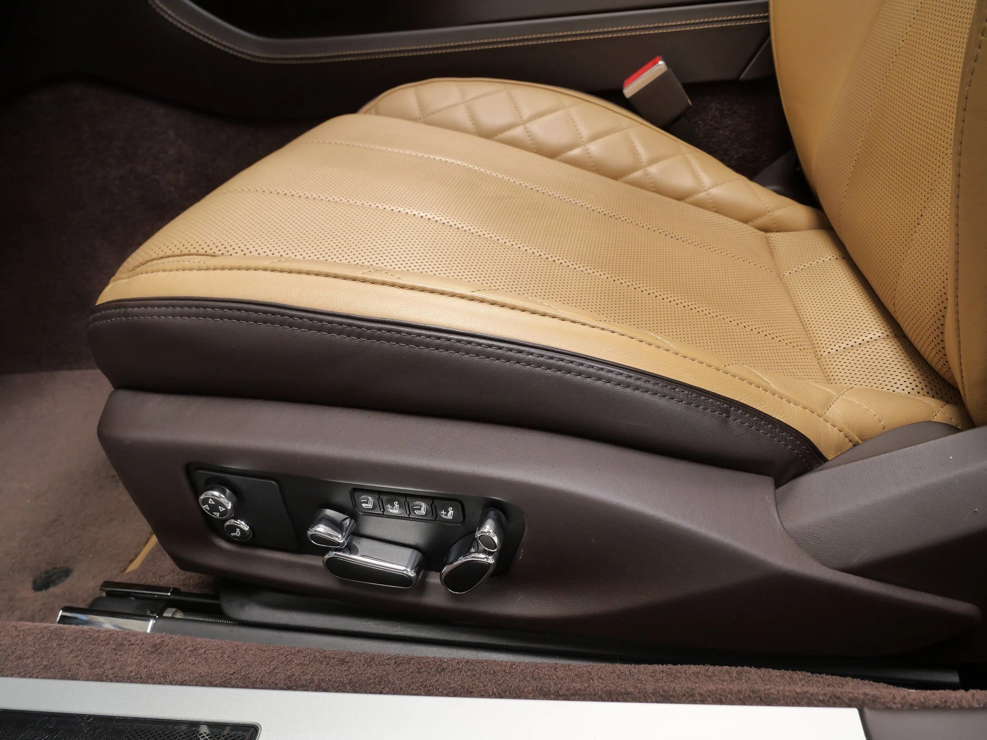 mph025_1427469786_b70da37aacf7e616b1d0bc4671ae12ae_2d862c8a3c