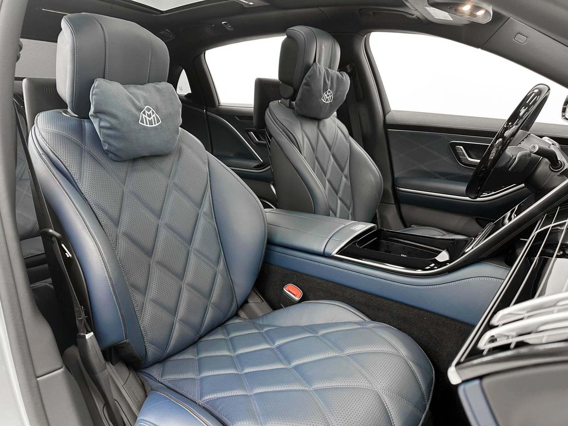 mph025_1438959506_Used_2024_Mercedes_Benz_Mercedes_Maybach_S_680_4_MATIC_AMG_V12_Factory_Two_Tone_Executive_Rear_Seats_1772055459_f7aefcb396