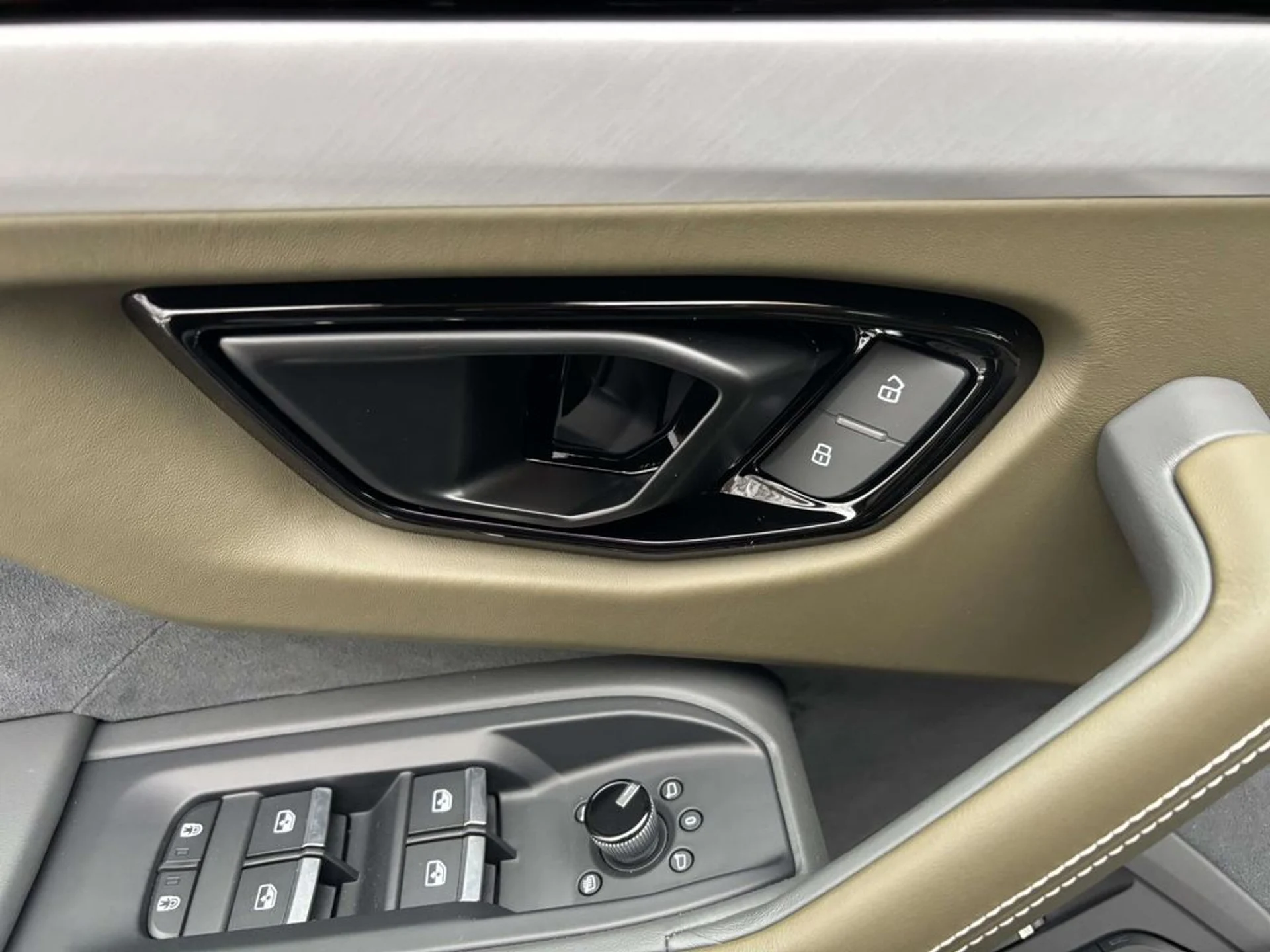 mph025_1444790905_7291f88e303b5a4438c248f8ab1d6369x_3db3fc4de2