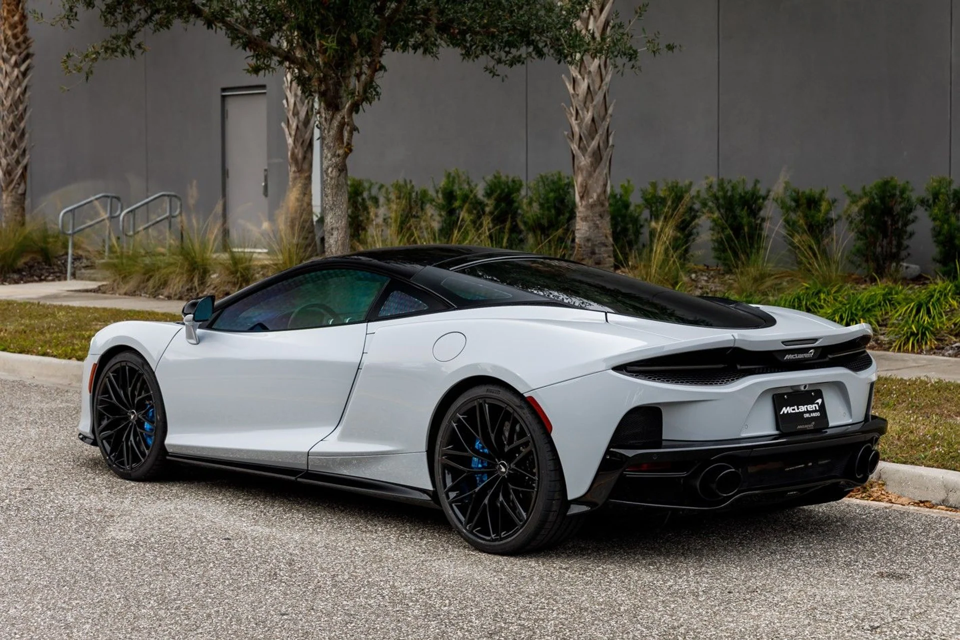 mph025_1446832226_642_p26_l_21b22f9447