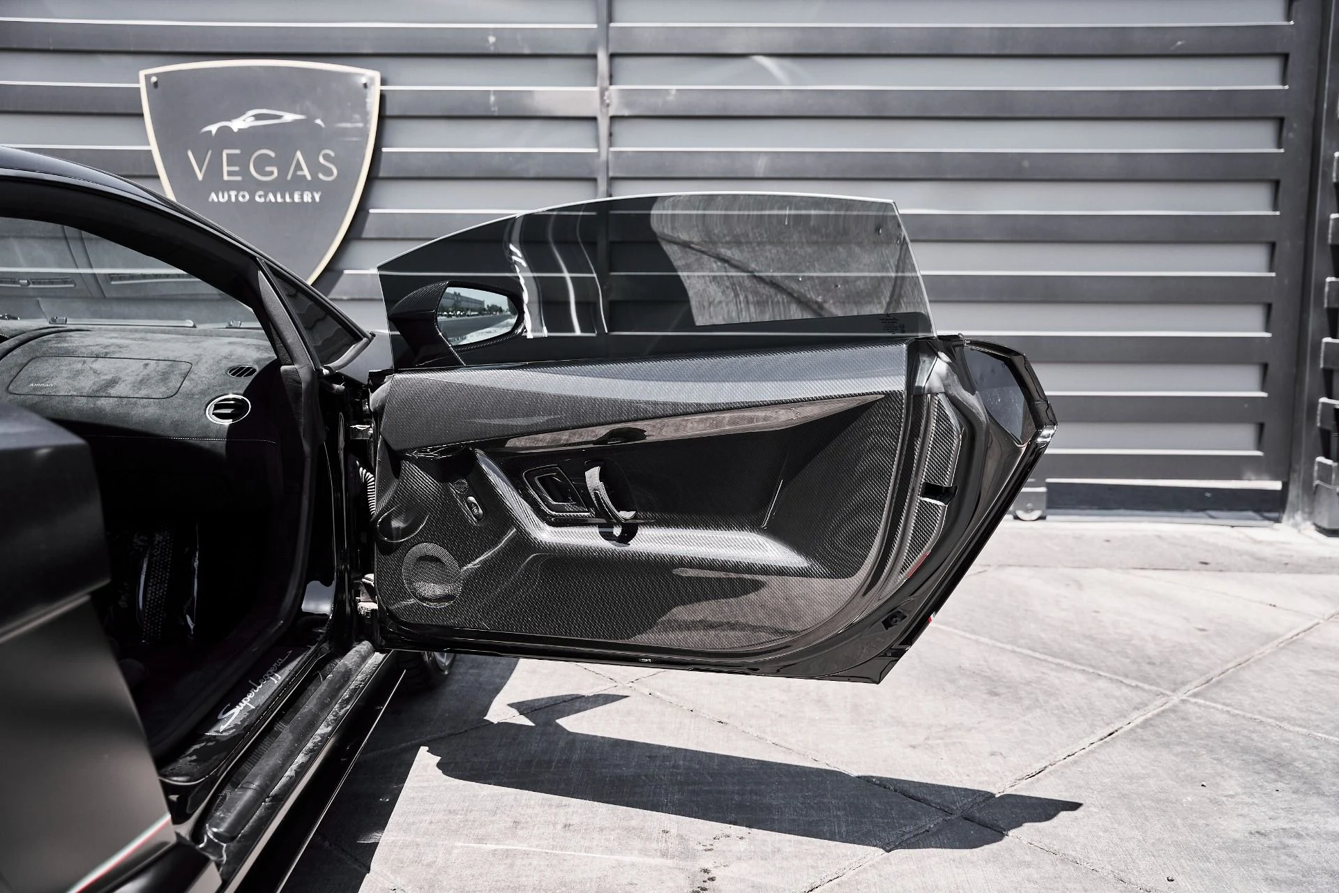 mph025_1463010778_Used_2010_Lamborghini_Gallardo_LP_560_4_1781313857_e00775a623