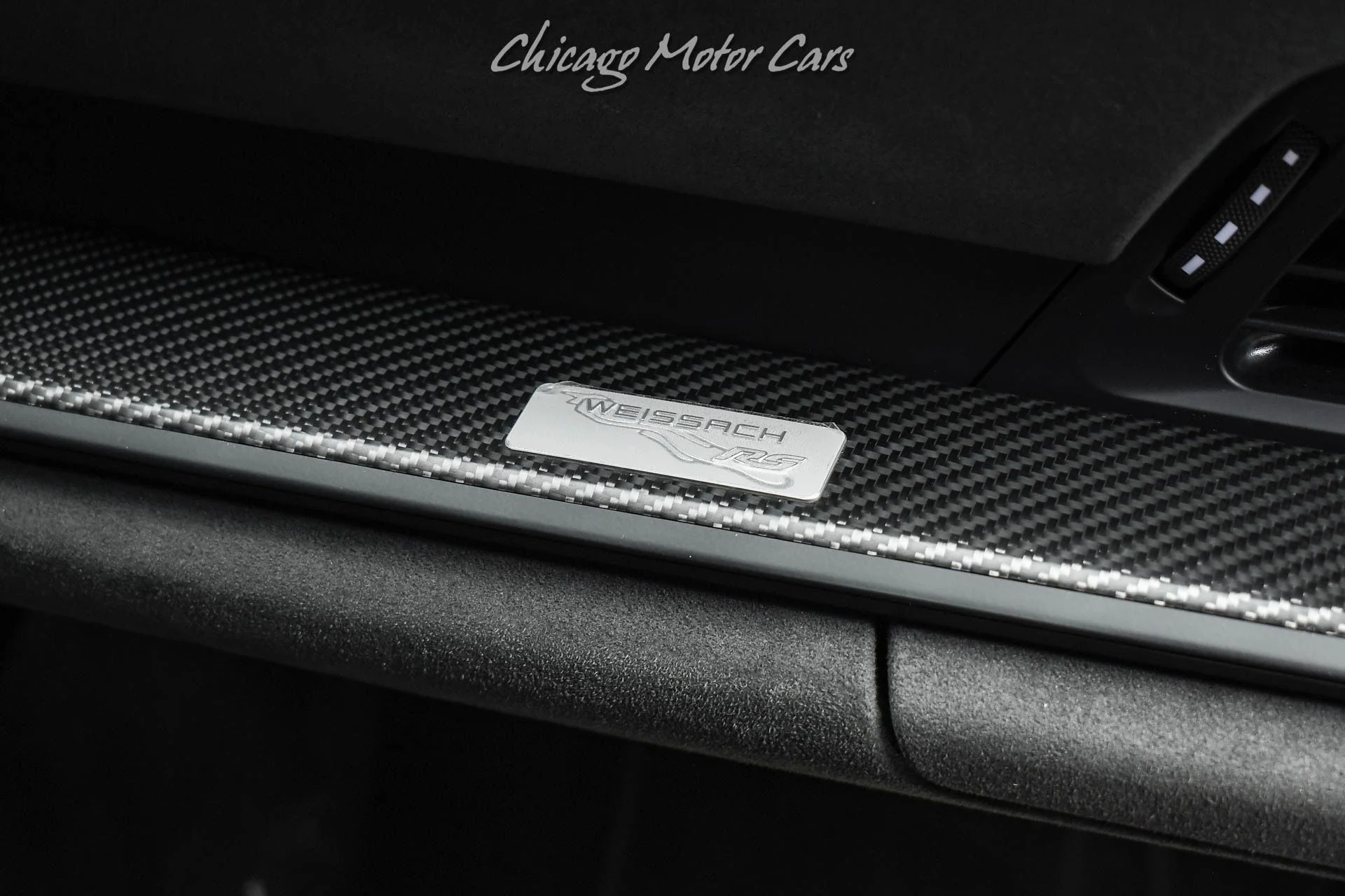 mph025_1464632205_13216_p26_l_c0a9dd7405