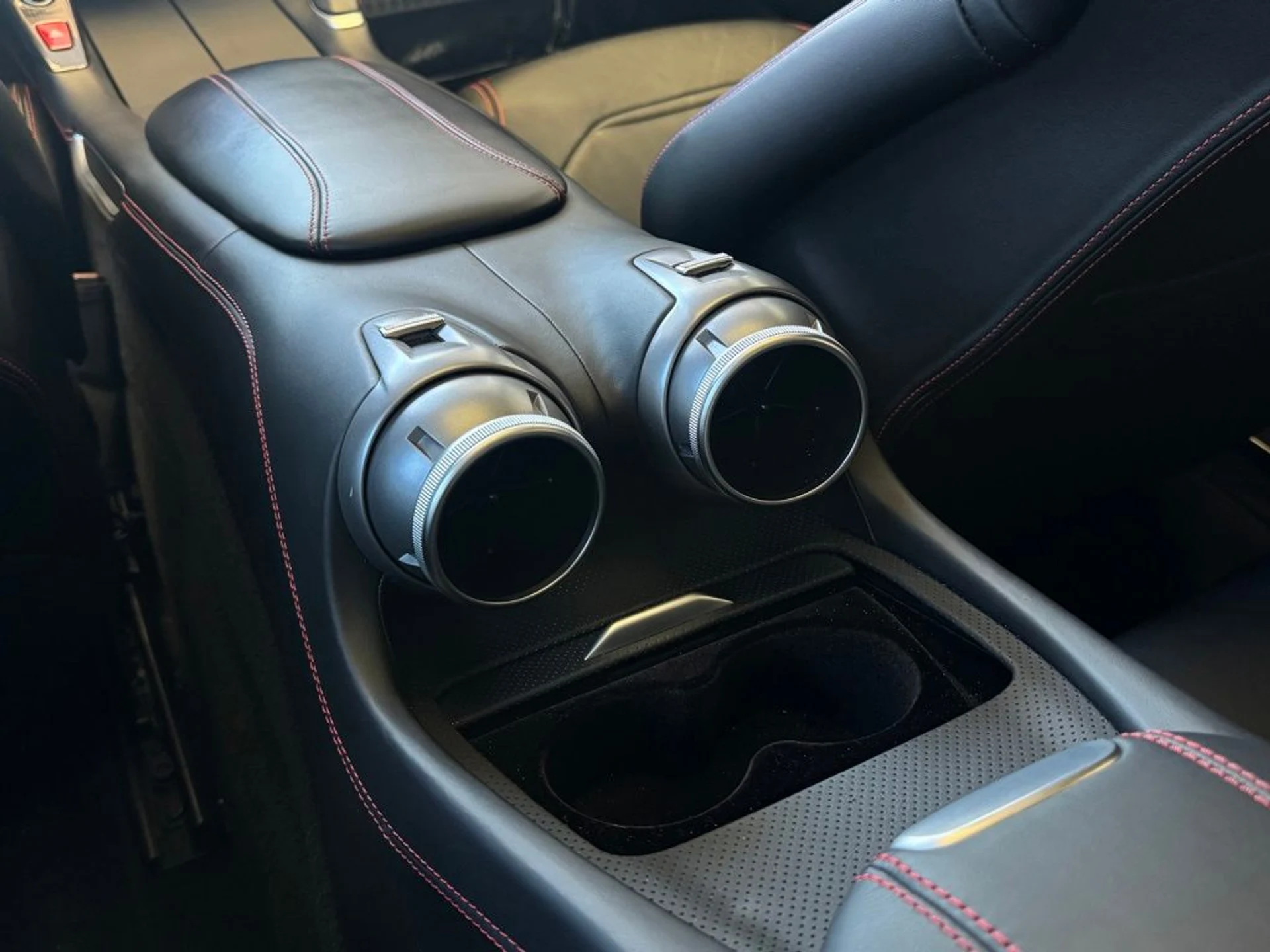 mph025_1468992238_2497887072159baaed92455e00c0e12fx_a574329a2b