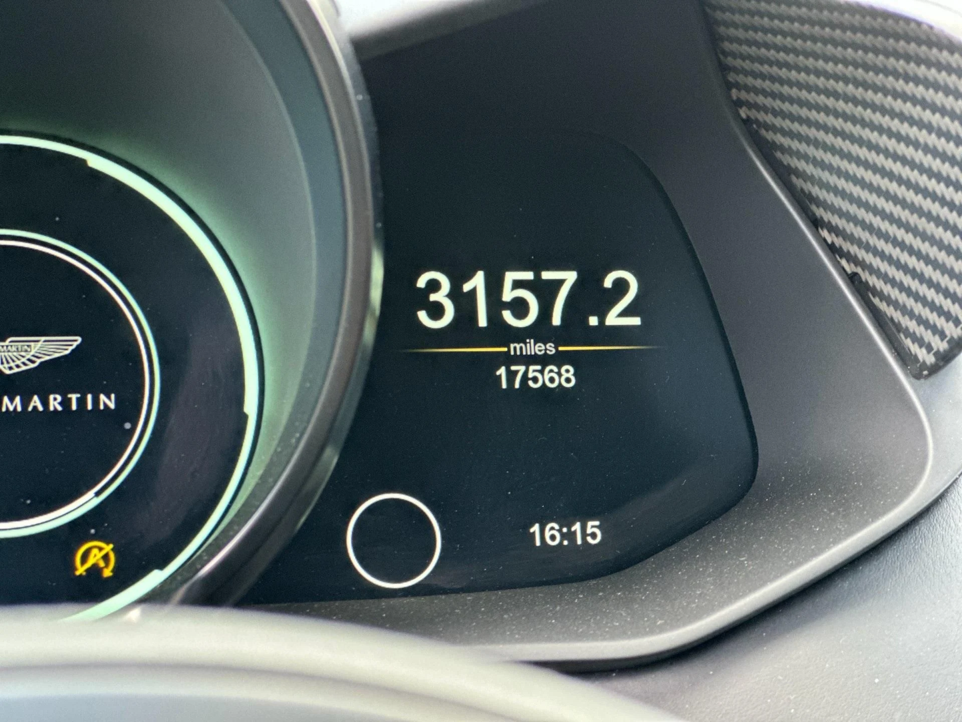 mph025_147638063_Used_2019_Aston_Martin_DBS_Superleggera_1760105834_34dbbd131a