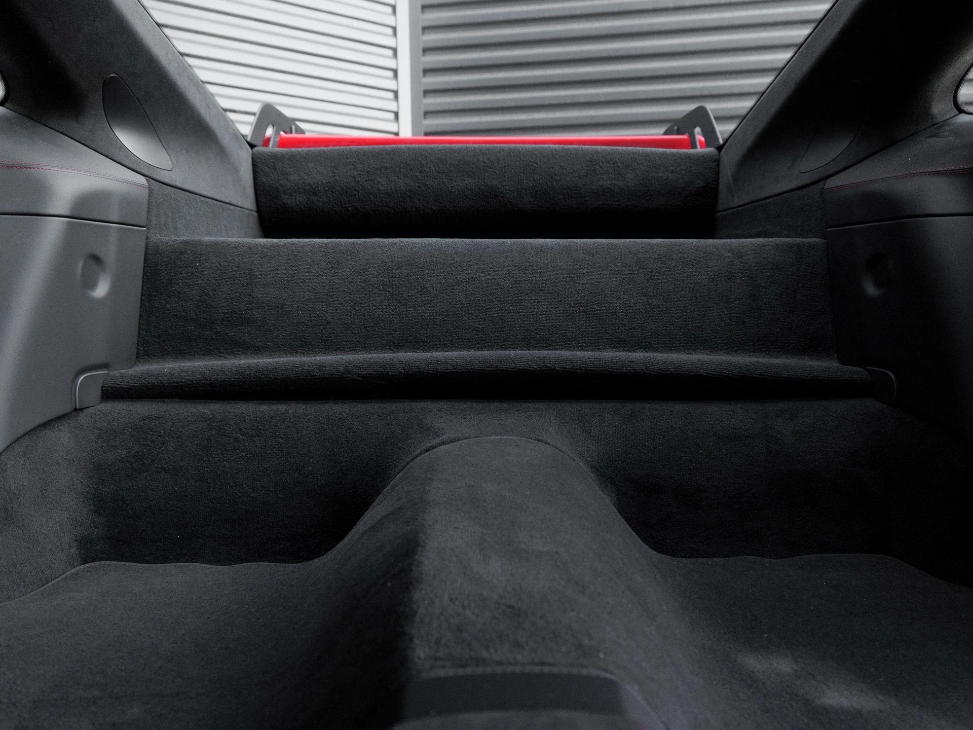 mph025_147799945_26_09c78de510