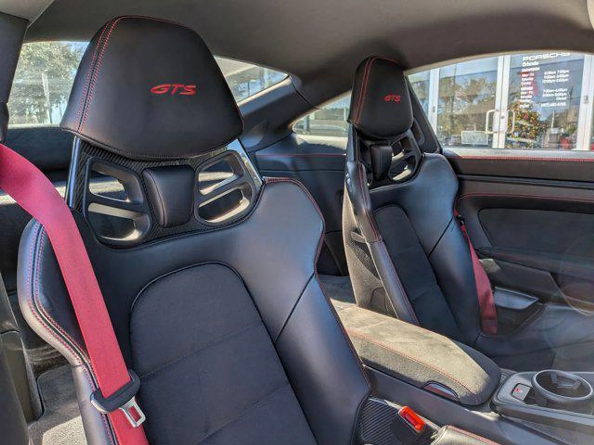 mph025_1478785054_g_ZU_Cq_S1_KA_Nio8u24_W_Ii_Z_Cny_Rzq_U_c1cee8a7f8