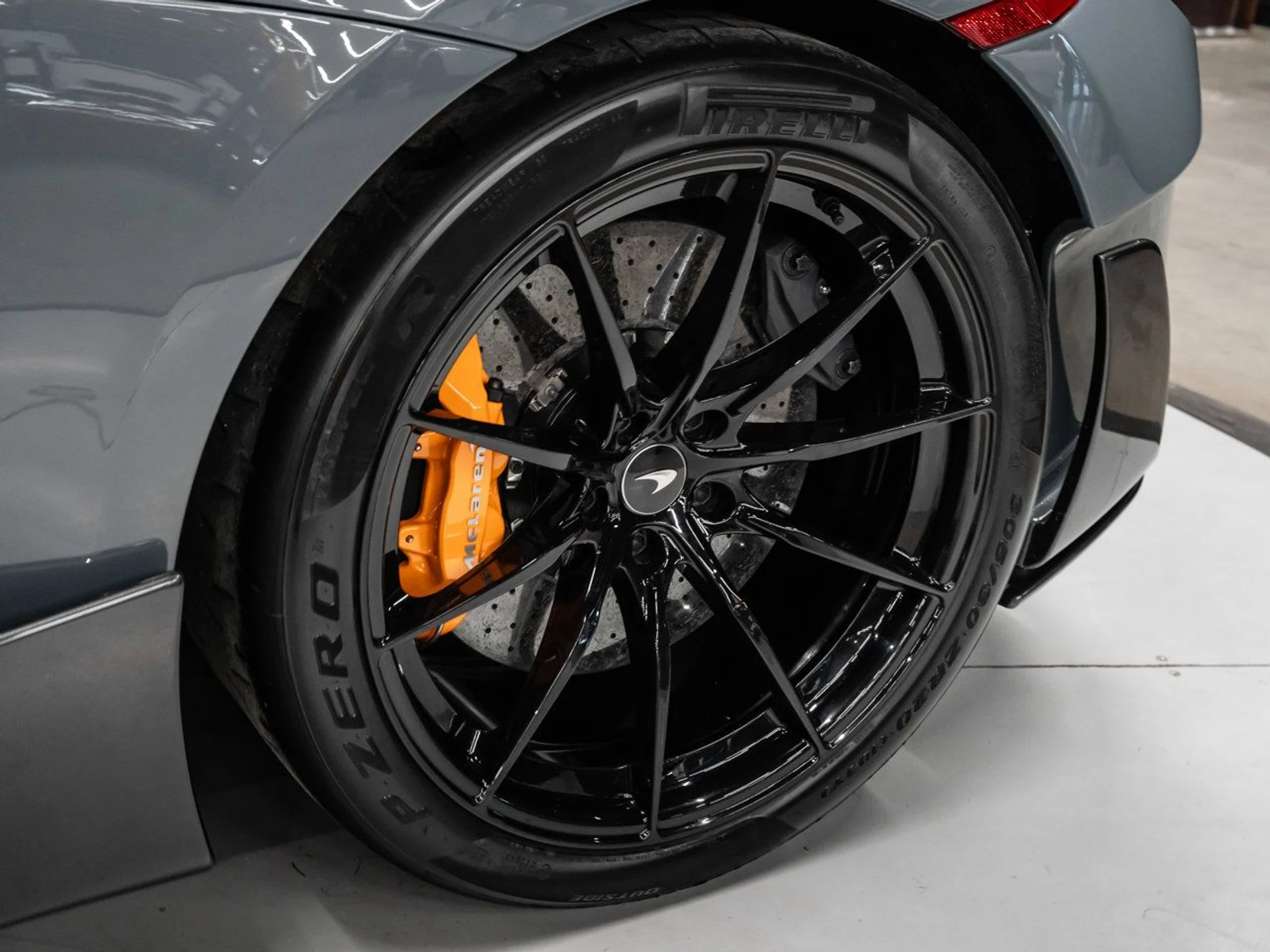 mph025_1487776813_mclaren_600lt_2019_7b7eda3433