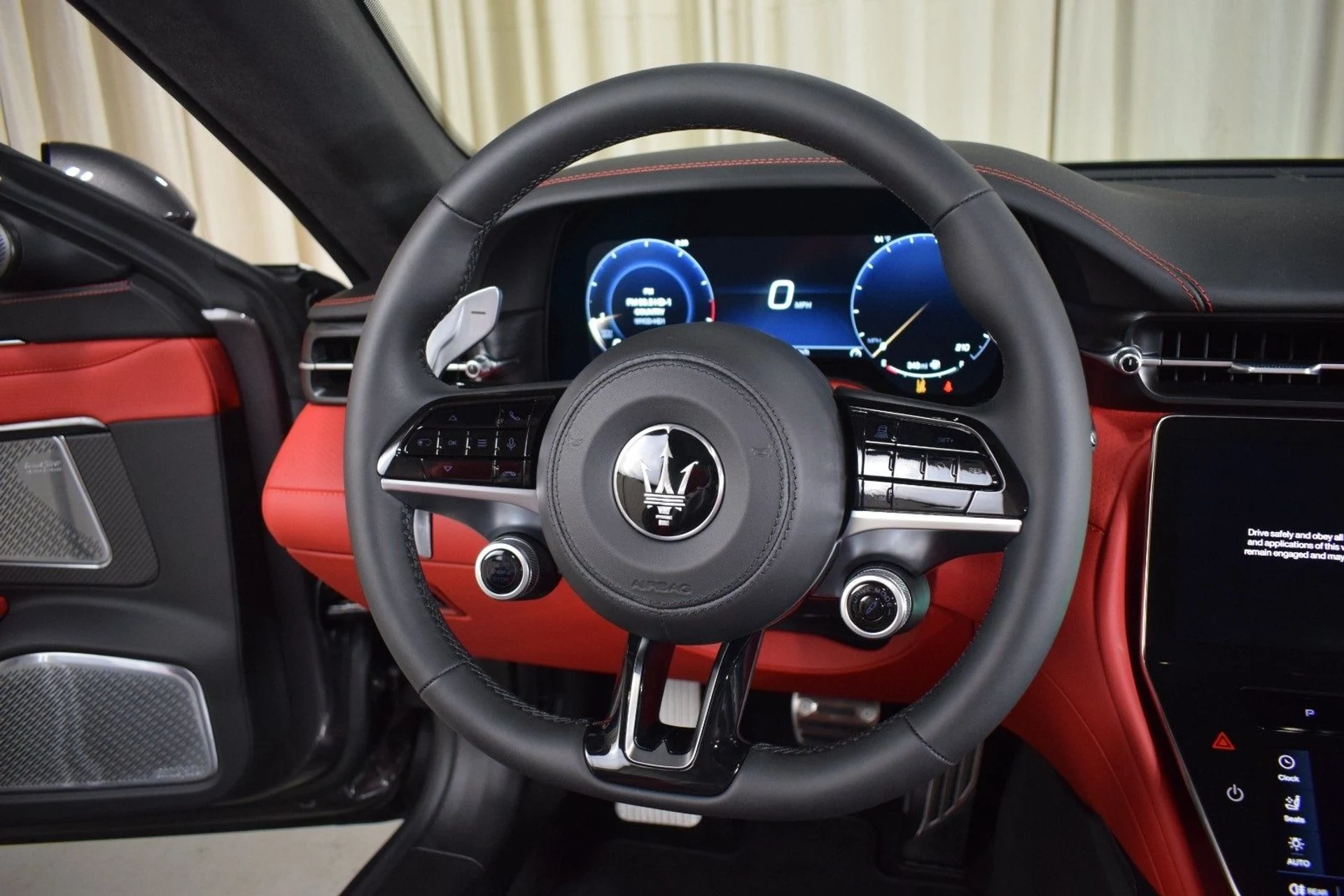 mph025_1490776907_6cd6e3cf10e5734c1ba012e688ef68cfx_6f4f406556