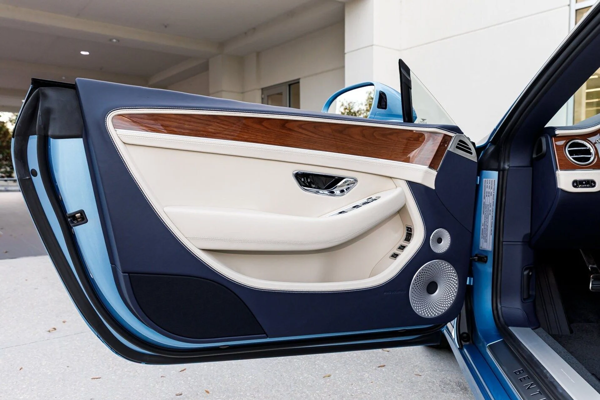 mph025_1504058857_78f6b54d5bcd028b2e9198e9d6636239x_bd7170ba29