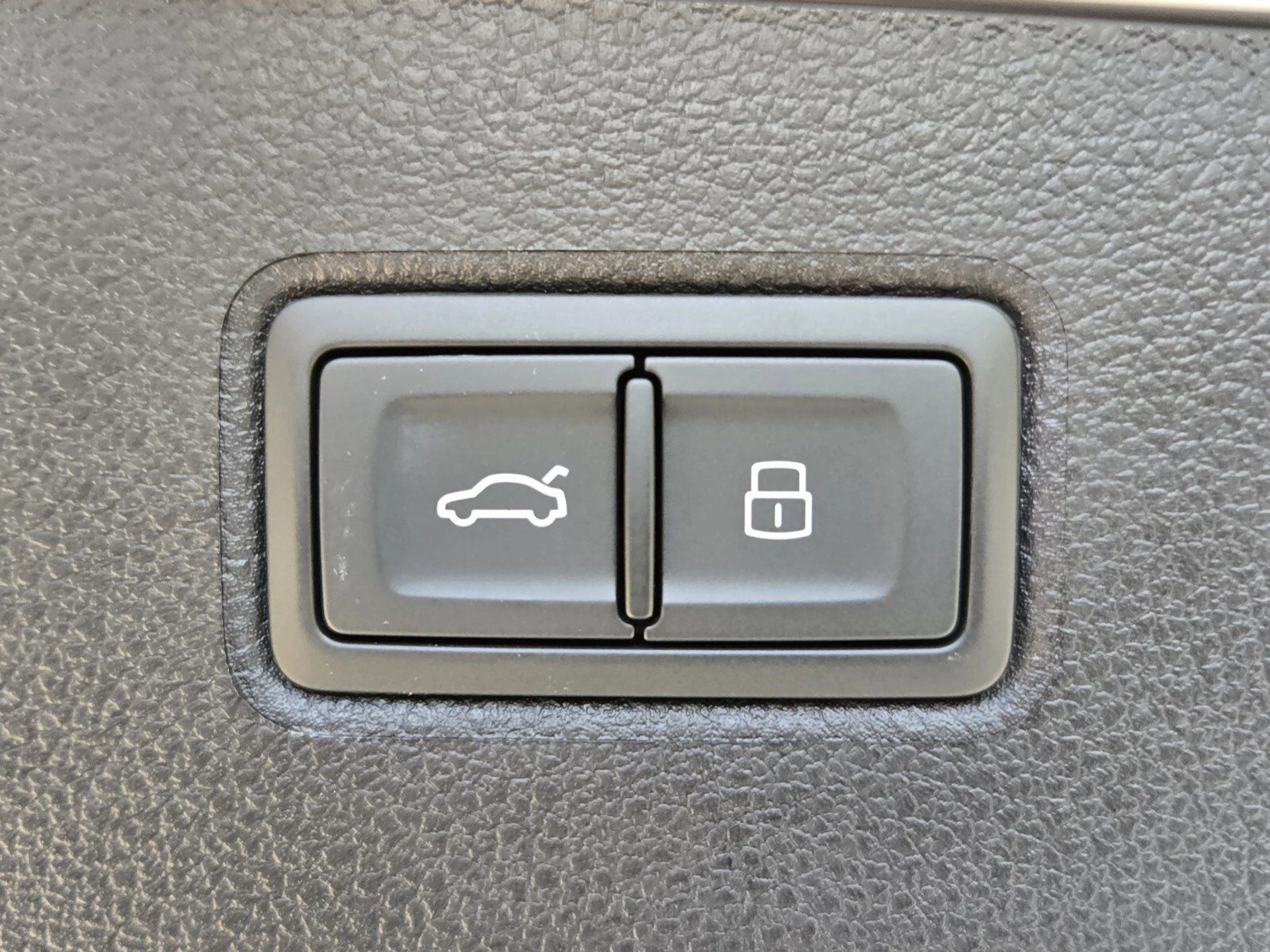 mph025_1510828786_91b57102b9417e633f5eec1e01a74c2cx_c7e43e7ca4