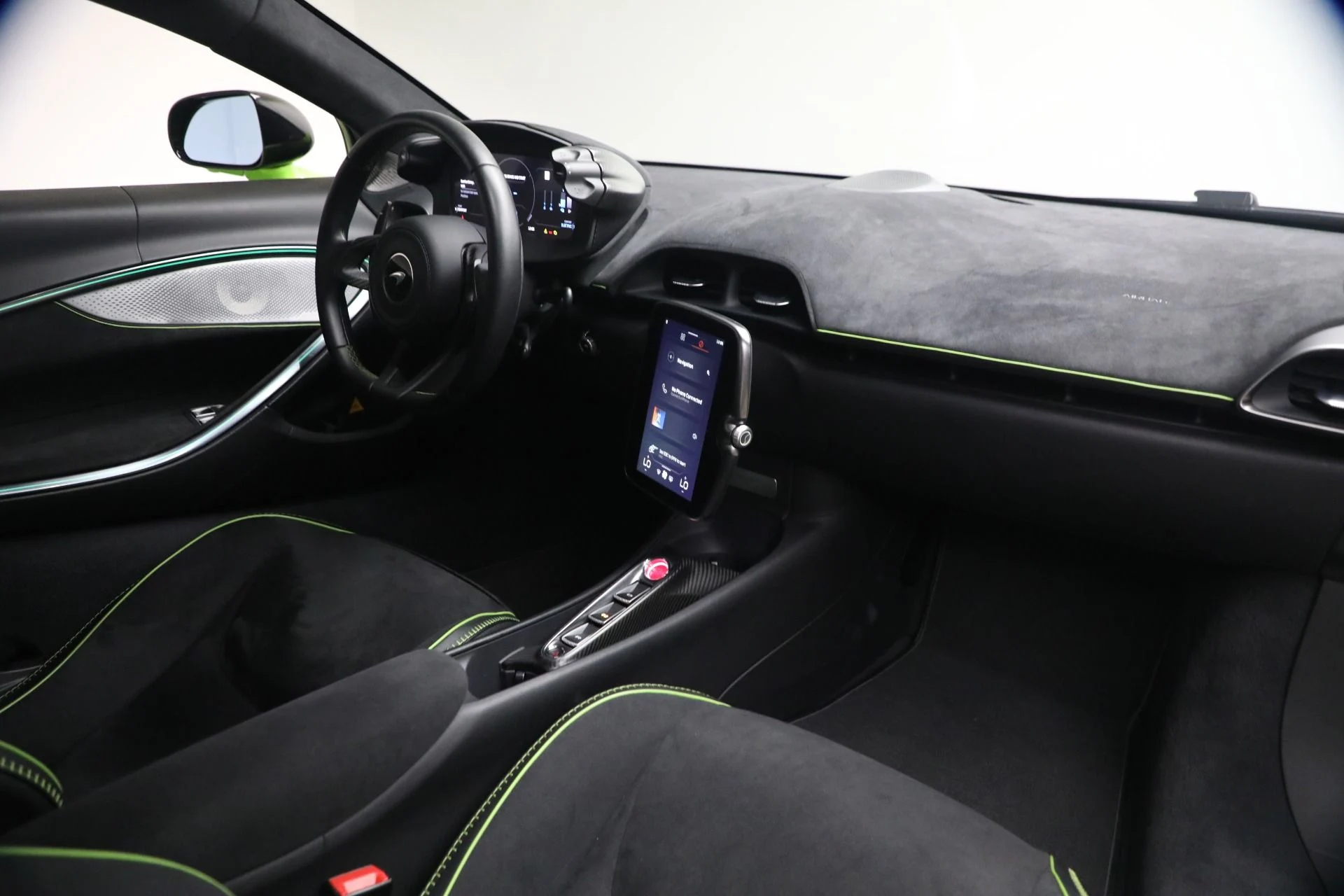 mph025_1518043778_Used_2023_Mc_Laren_Artura_Performance_3eeabc7707