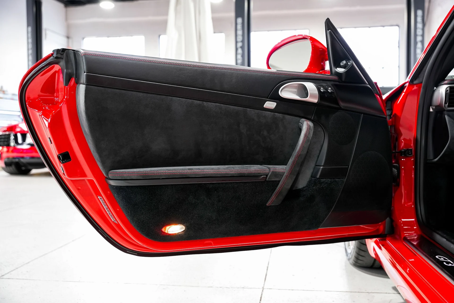 mph025_1523564274_e9daafd0bdc9fce3960fa7efba36b729x_99a0358f90