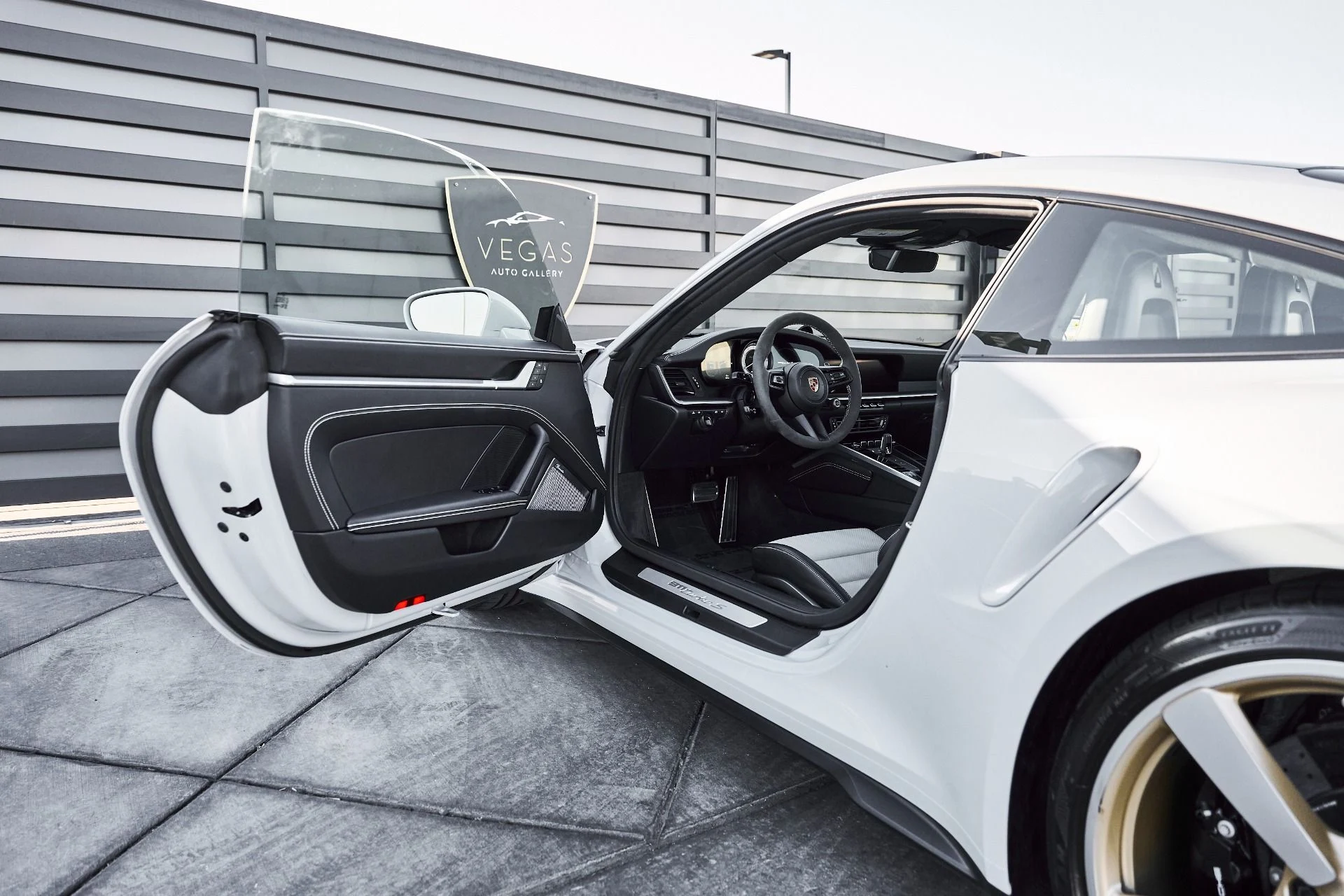 mph025_1526915550_Used_2023_Porsche_911_Turbo_S_1774404016_270d28fd8d