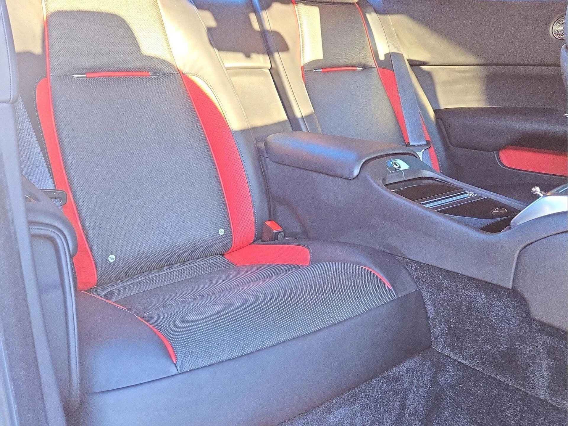 mph025_1528010968_c49763e273ba58d11d3d8f90eb793124x_f490601c13