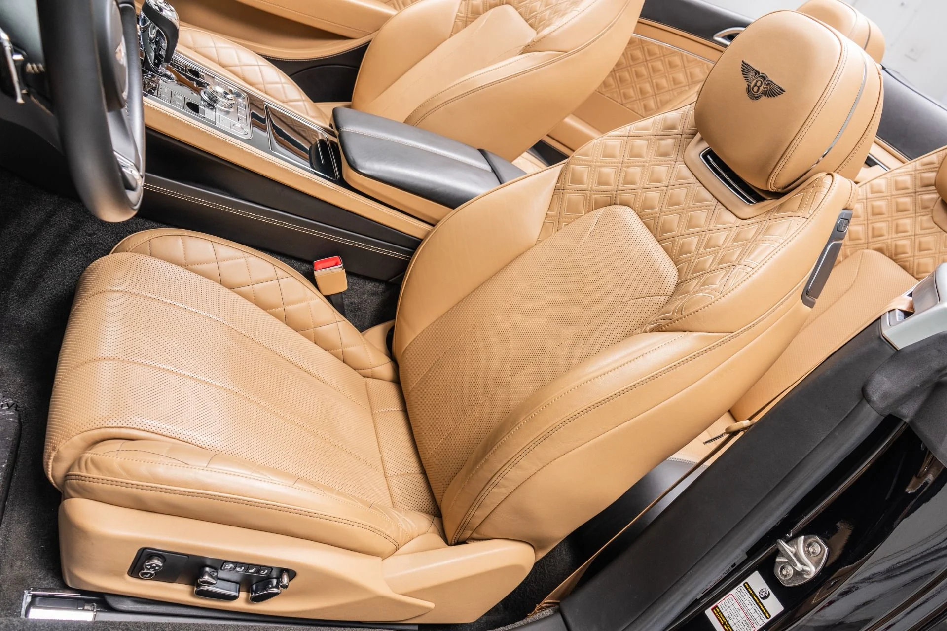 mph025_1529088702_Used_2020_Bentley_Continental_GTC_First_Edition_1790888742_0e5dfbb738