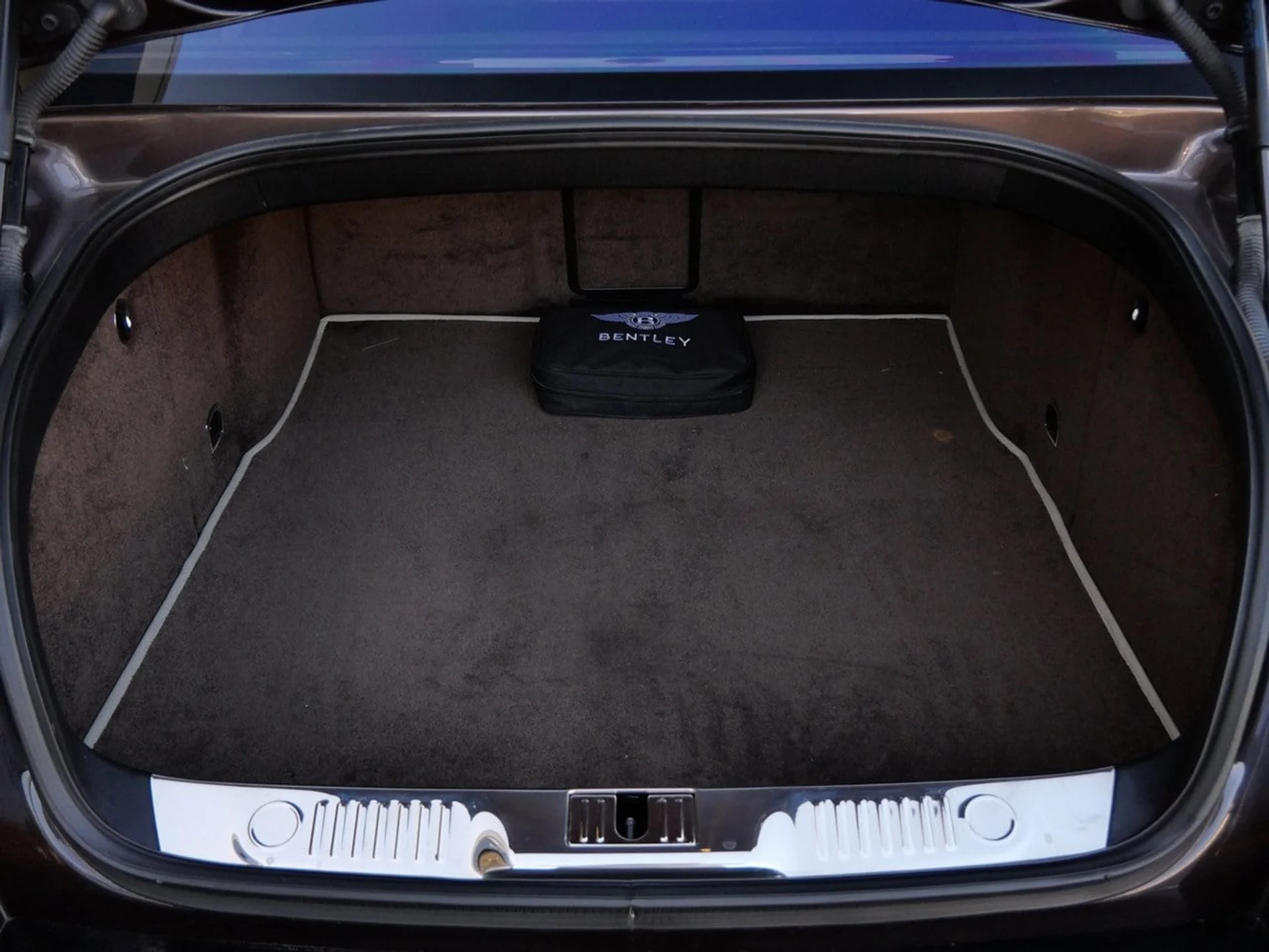 mph025_1534933066_edd5592098a3c115180c5d67b0bd673dx_9835e1b930