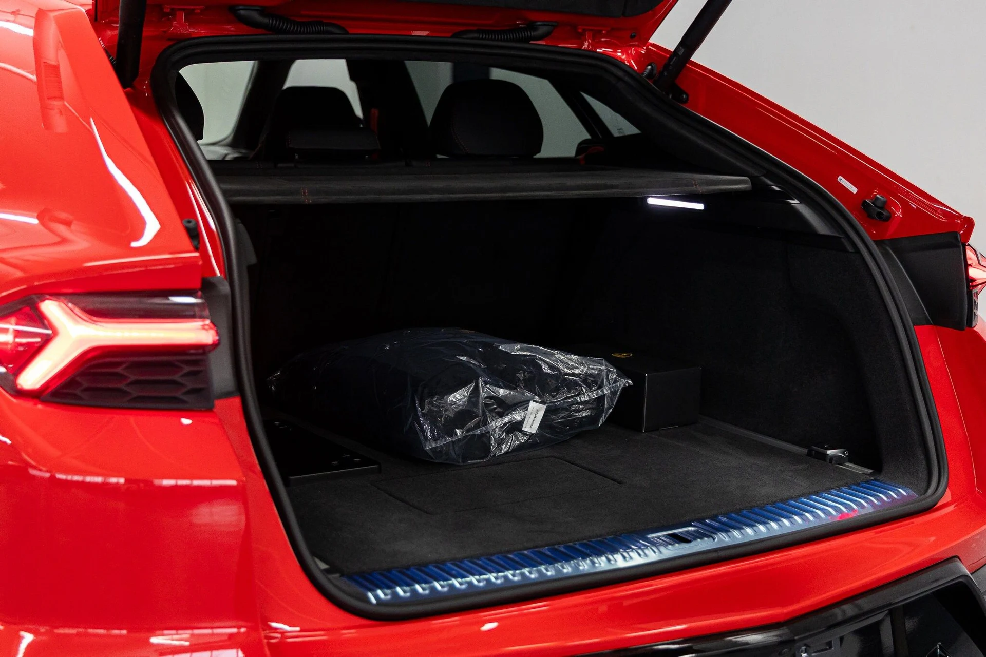 mph025_153851430_127ea47b1984d10ab0d91122221a0f3fx_6debc8e8c6