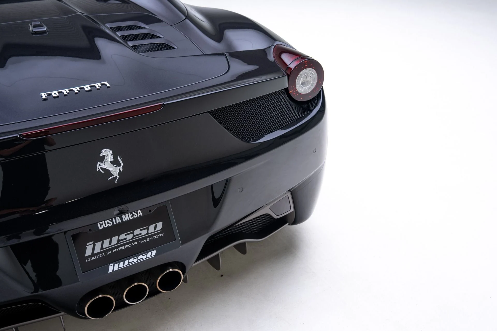 mph025_1541634989_Used_2015_Ferrari_458_Spider_1768509966_2fcfe23e6a