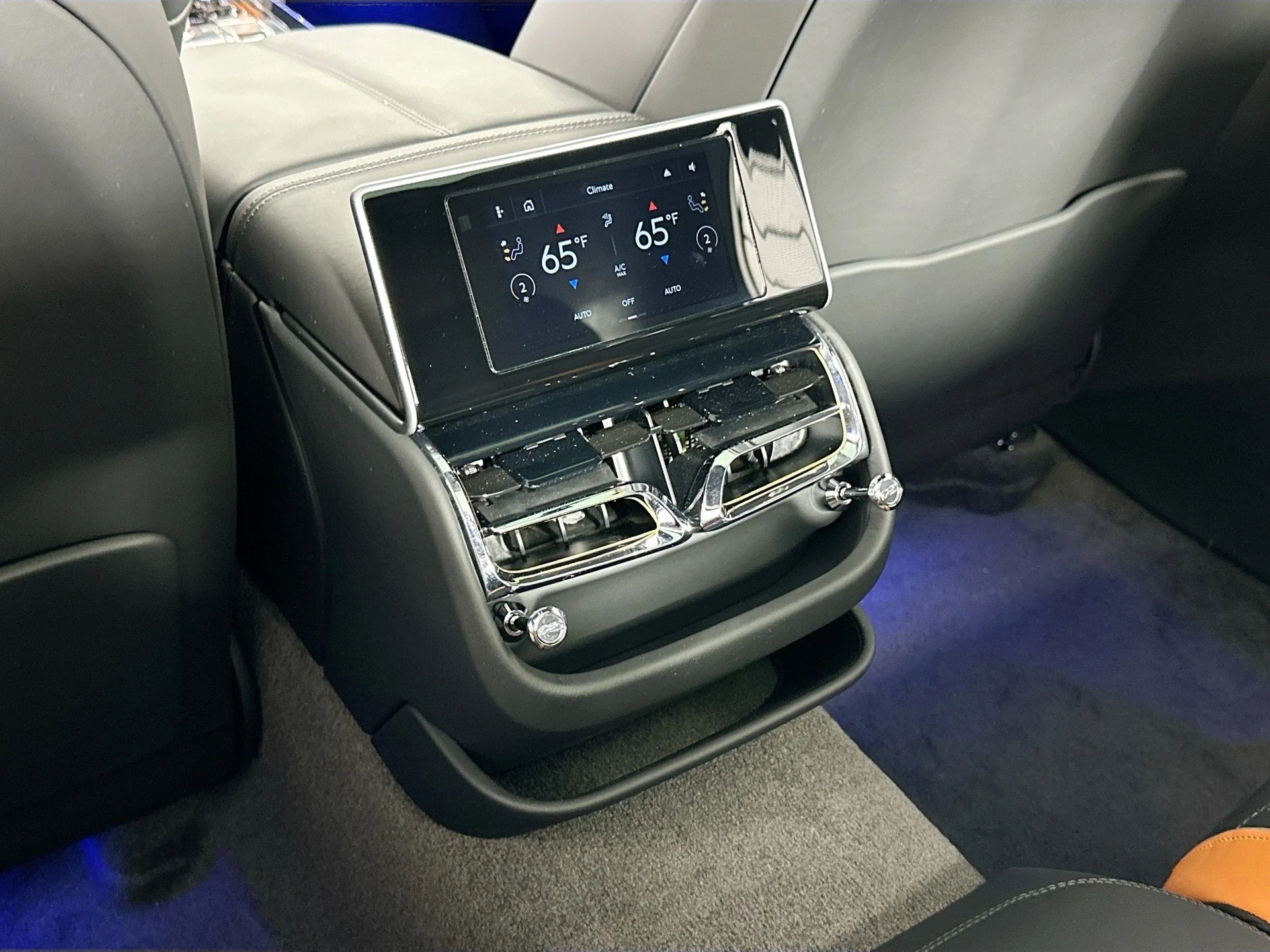 mph025_1541981484_26_d87f8fc184