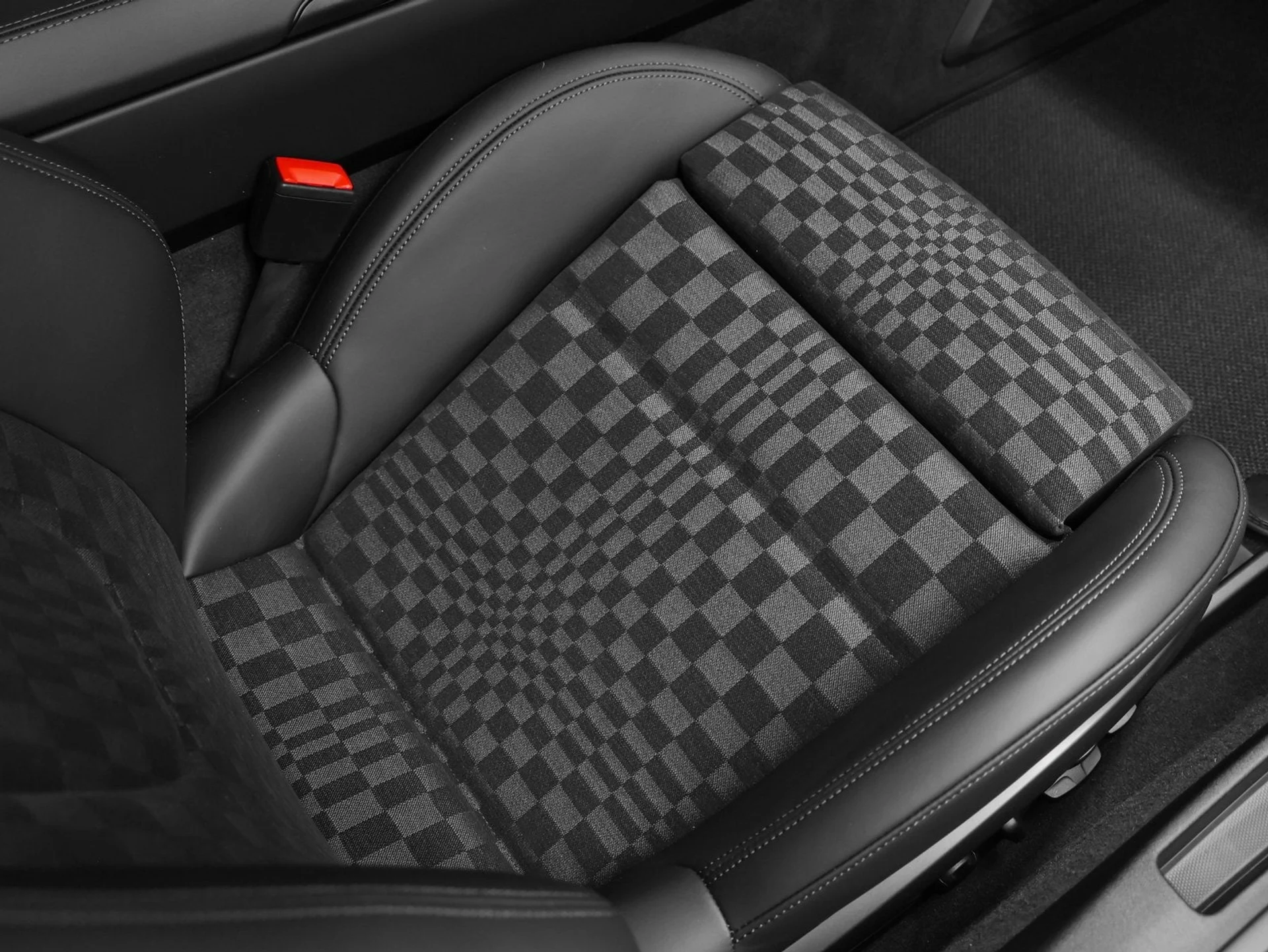 mph025_1543474966_26_df3c2cabef