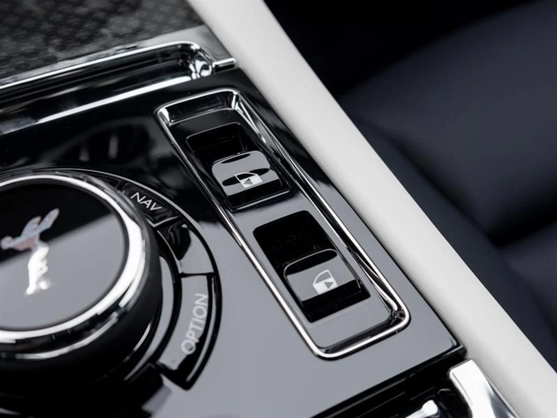 mph025_1545120631_os4tak3v_ef0ab27d66