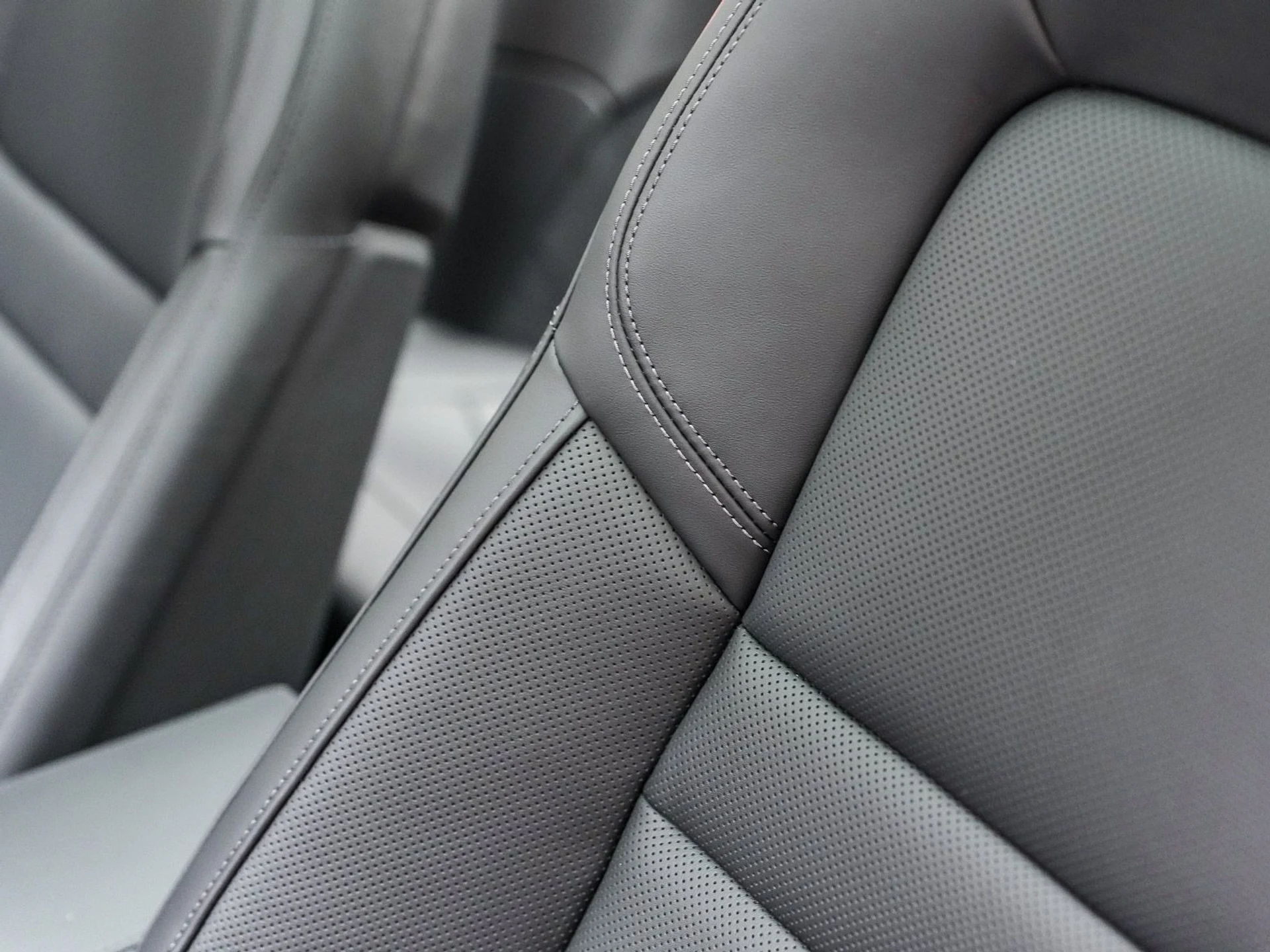 mph025_1547830206_255b29a06ab3e130ff4285569b386ec3x_37cd91b654