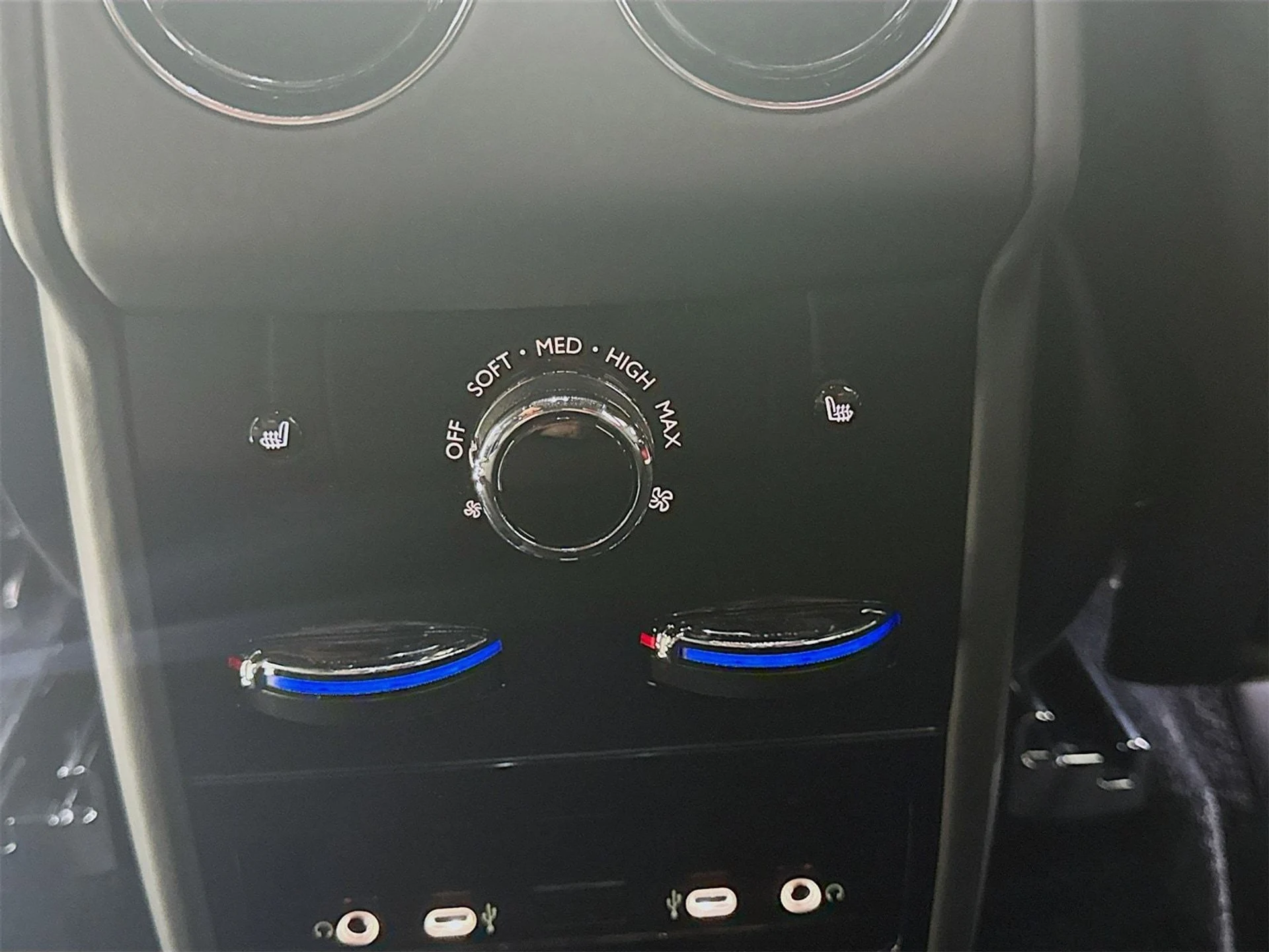 mph025_1552967232_d588a14b992d4afcd49f8b10ca4c33d1x_e3214d2fa4