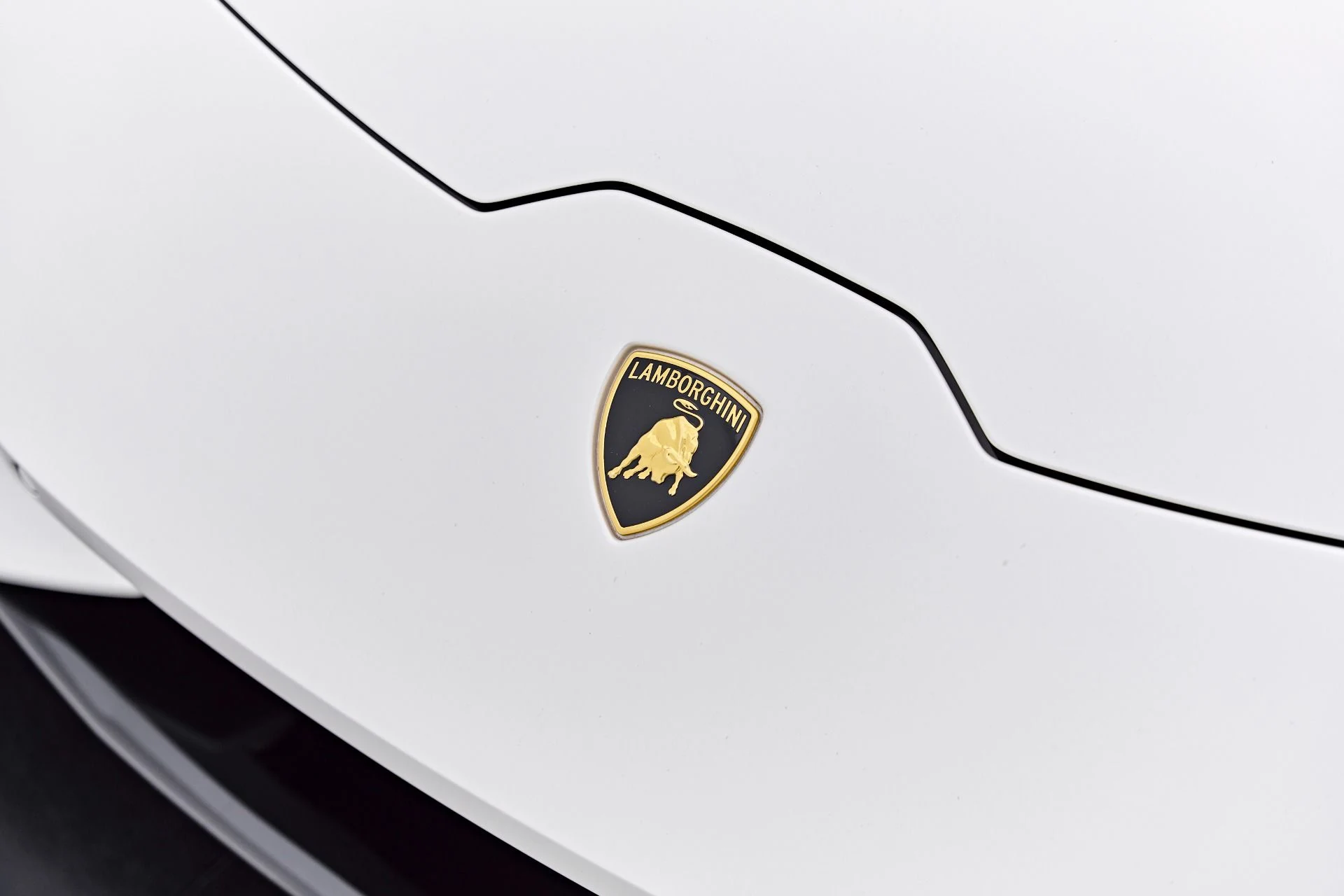 mph025_1555372760_Used_2017_Lamborghini_Huracan_1786741697_d4935a0b03