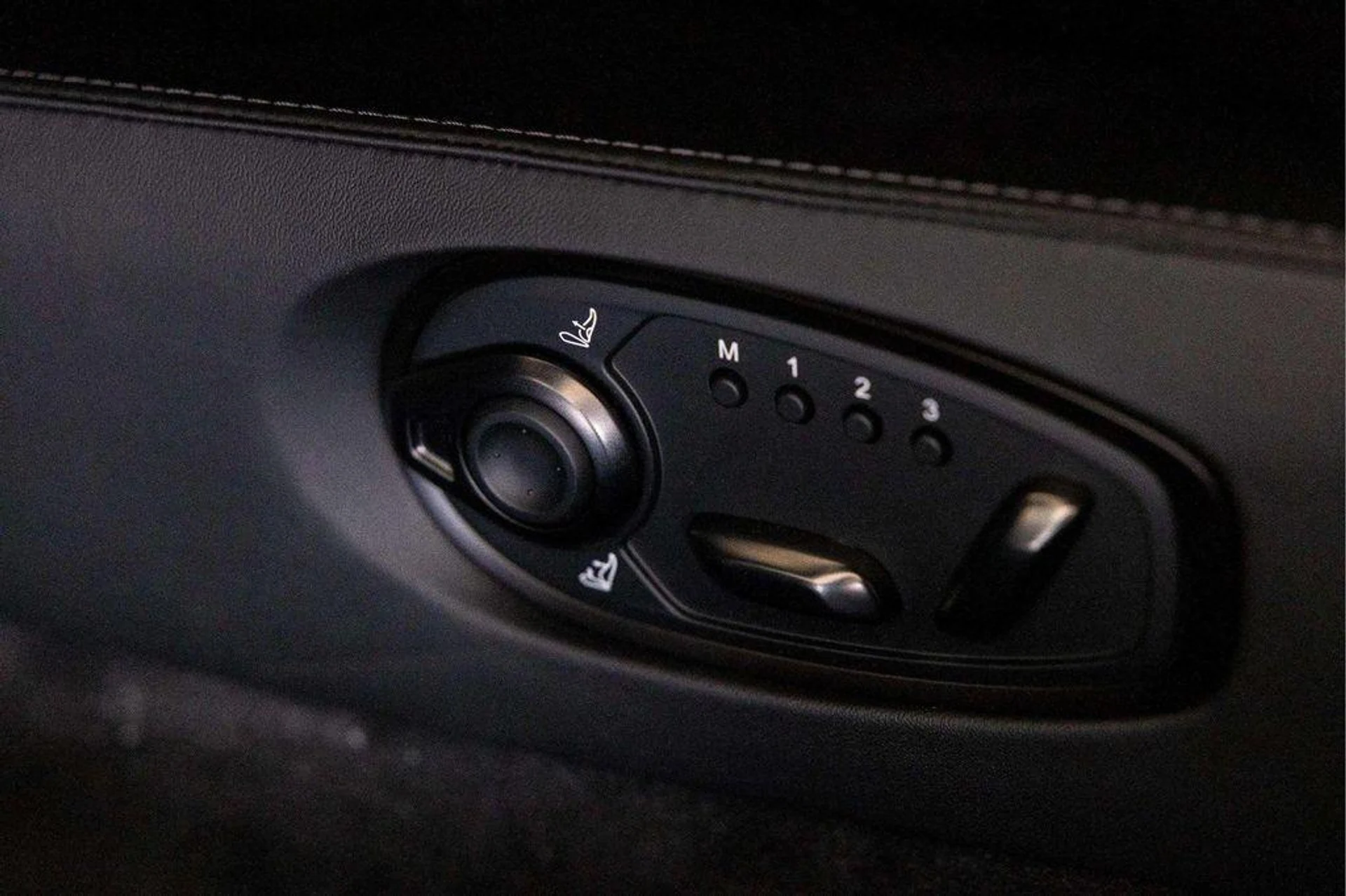 mph025_1559763337_XA_9_TB_Dhrg24o5nn_Mm_E_Zz_s_EJQU_c9c7c096b3