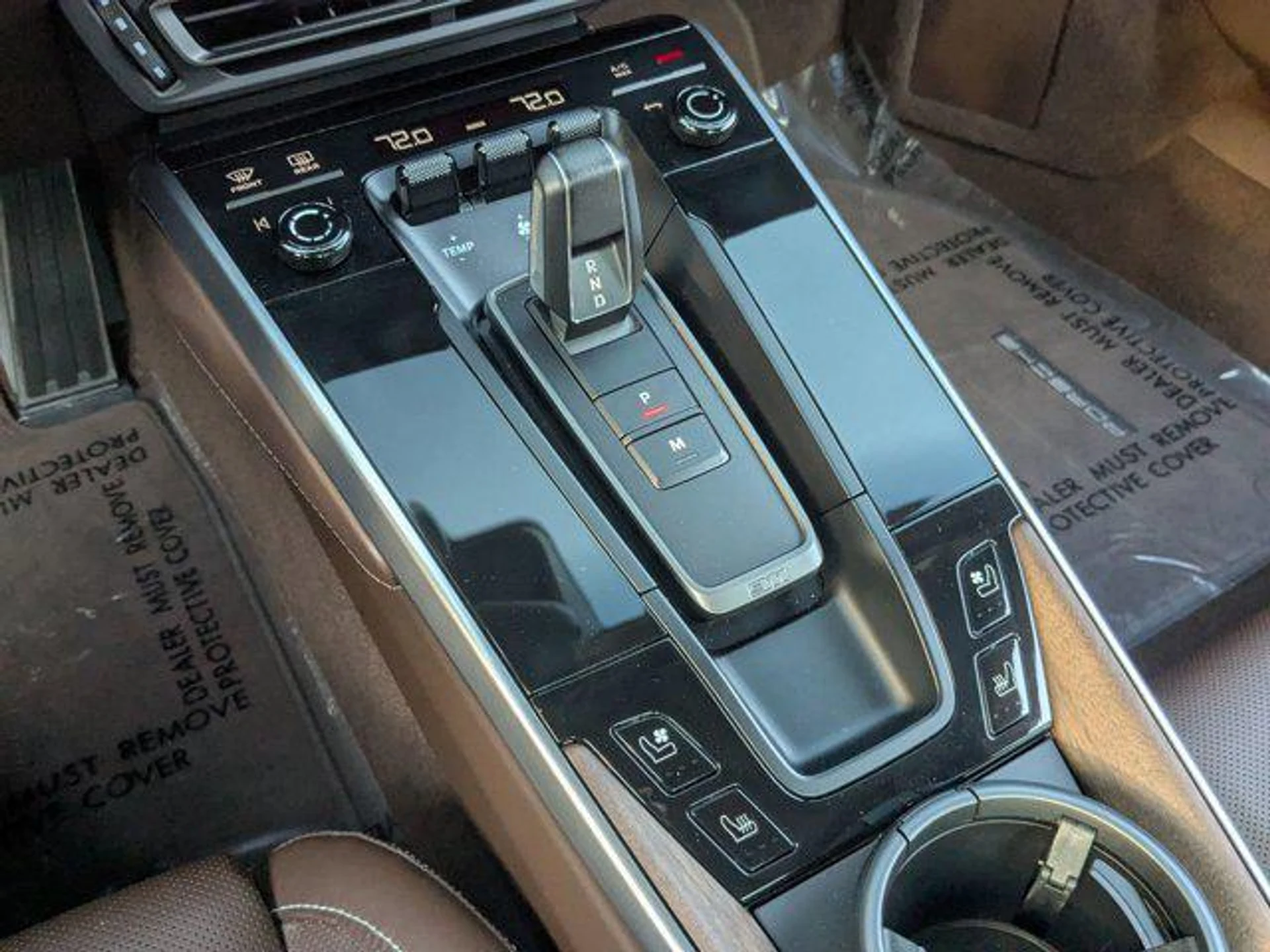 mph025_156137555_zn8_VUT_Gk_Deenw33_Wy_Xu9_Y_ccv_M_c496303659