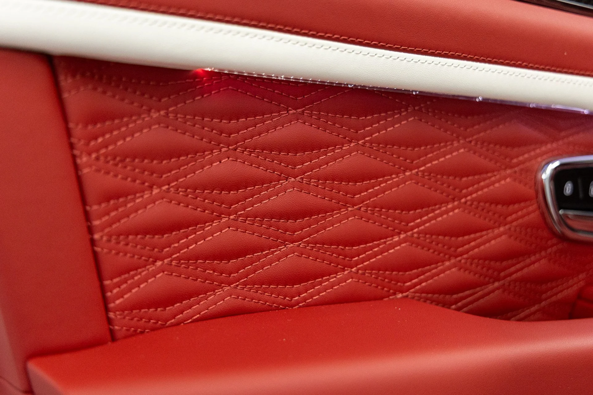 mph025_1565069486_8d6aa6ffbcc3fd6aec5d8cb57829afb4x_35d02968bc